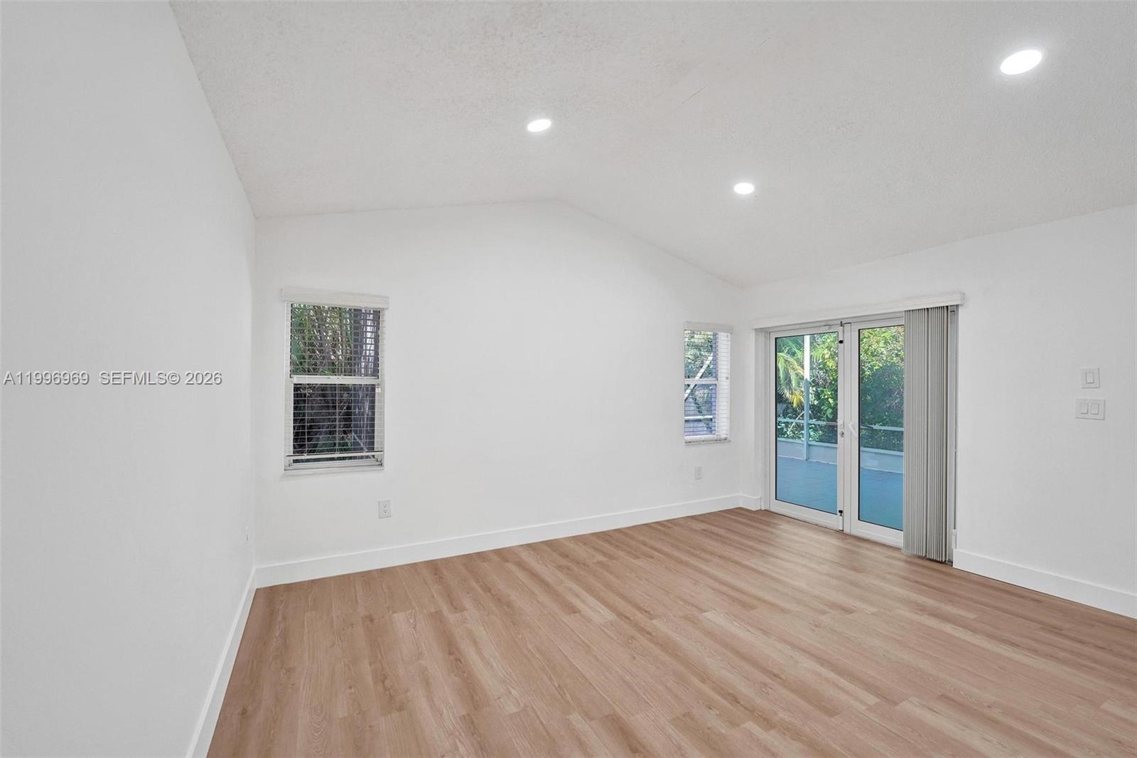 10153 NW 3rd Ct Plantation, FL 33324