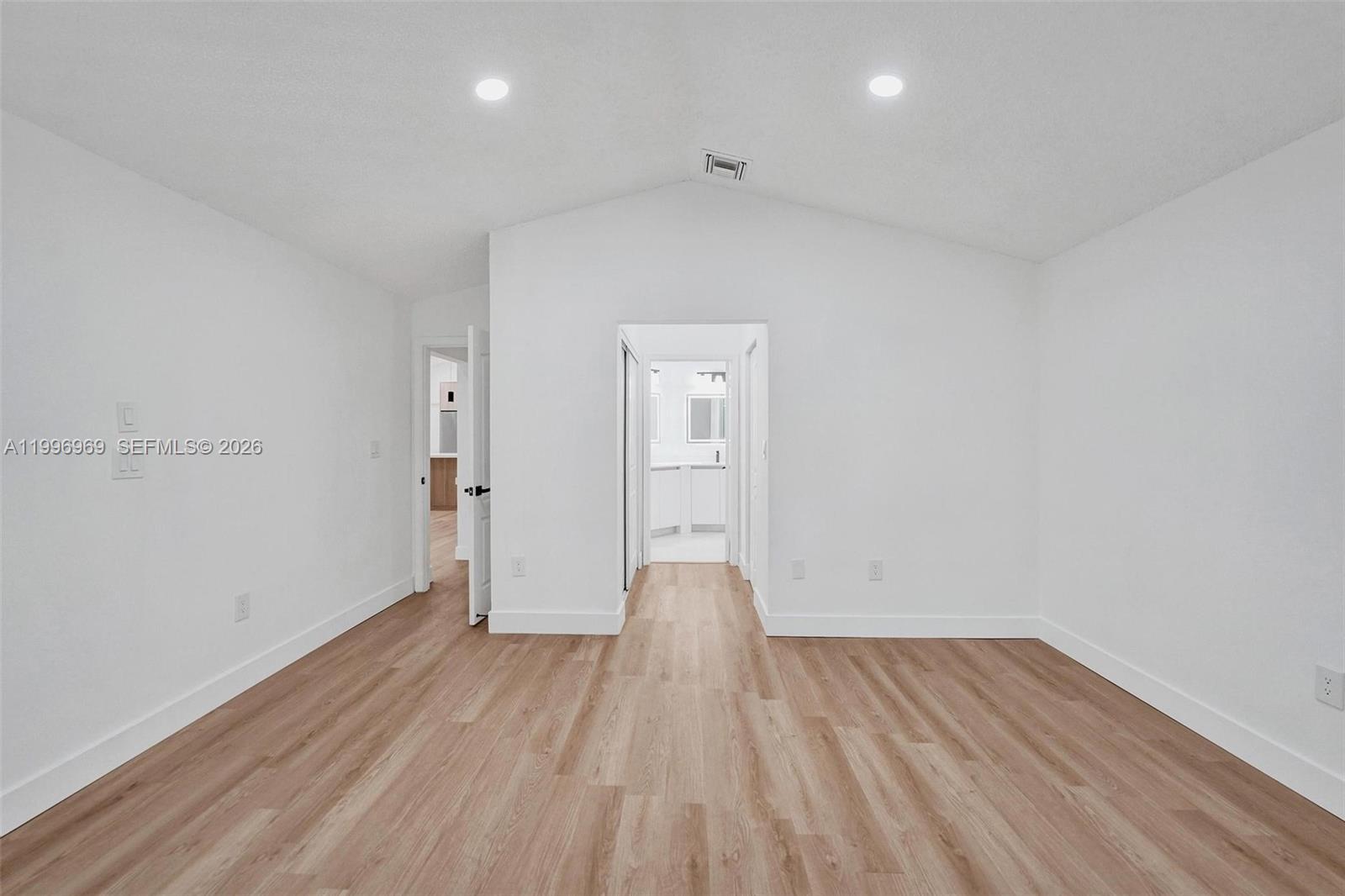 10153 NW 3rd Ct Plantation, FL 33324