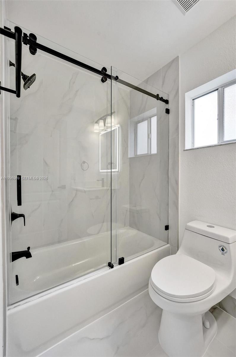 10153 NW 3rd Ct Plantation, FL 33324