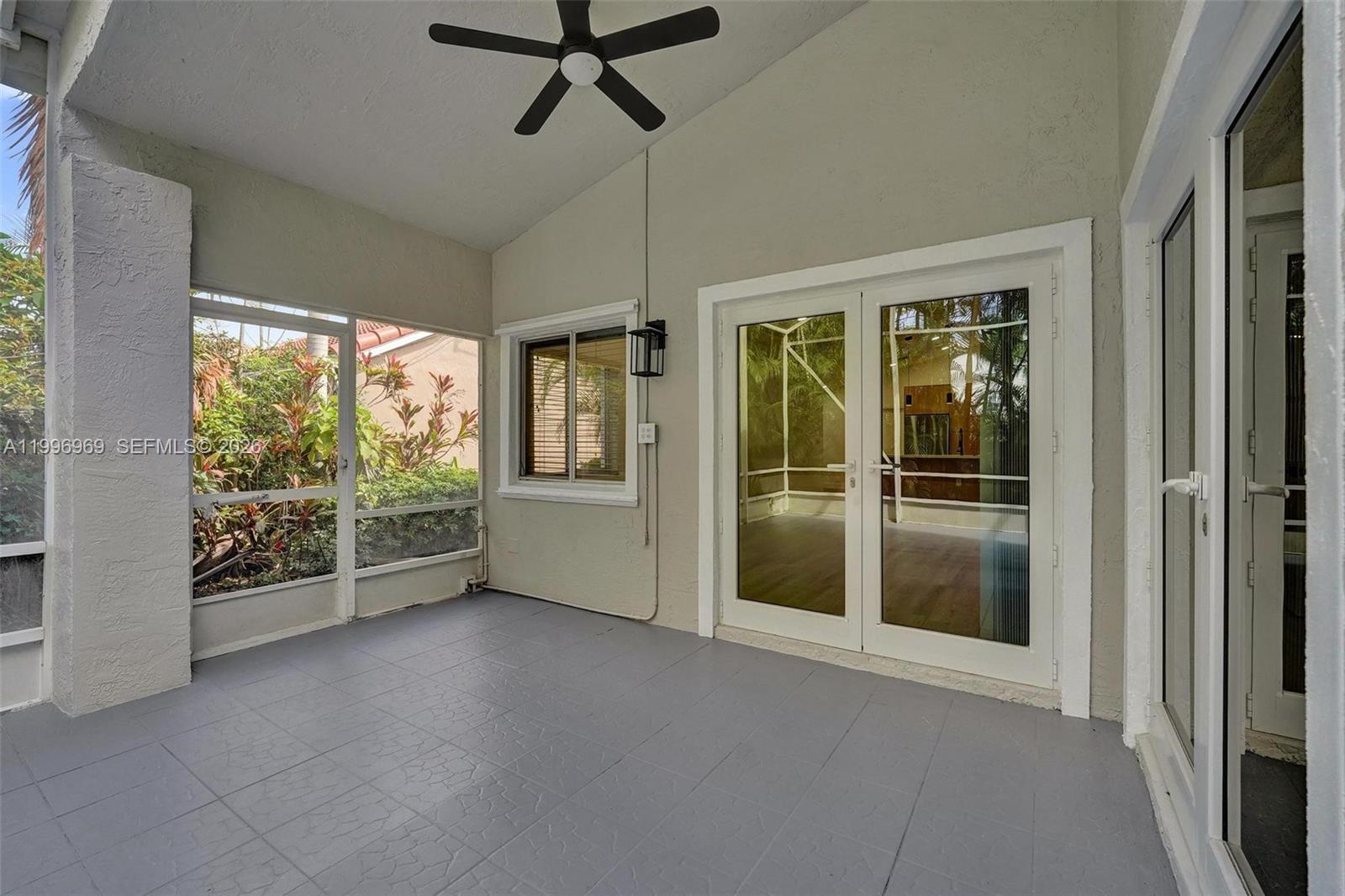 10153 NW 3rd Ct Plantation, FL 33324