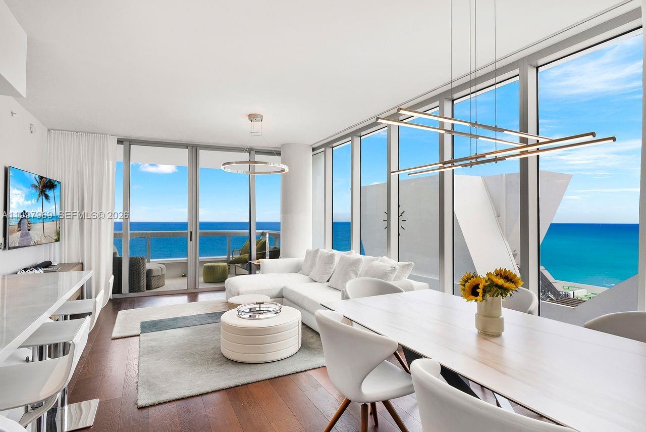 image The Carillon North Tower11