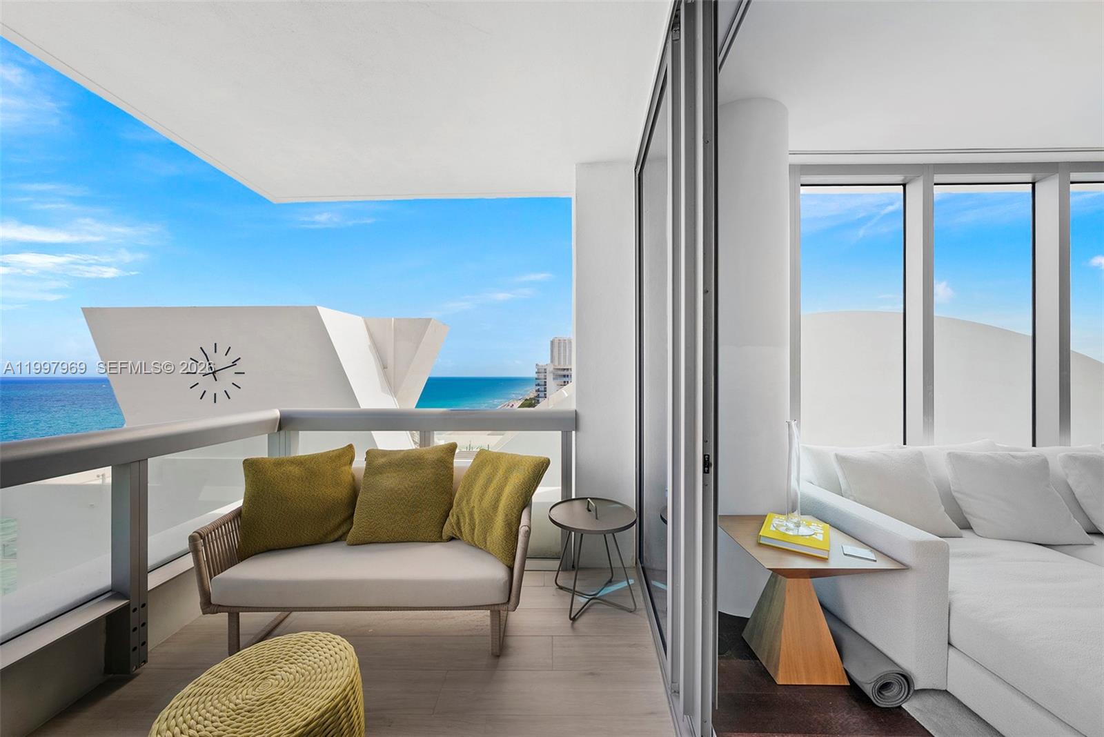 image The Carillon North Tower21