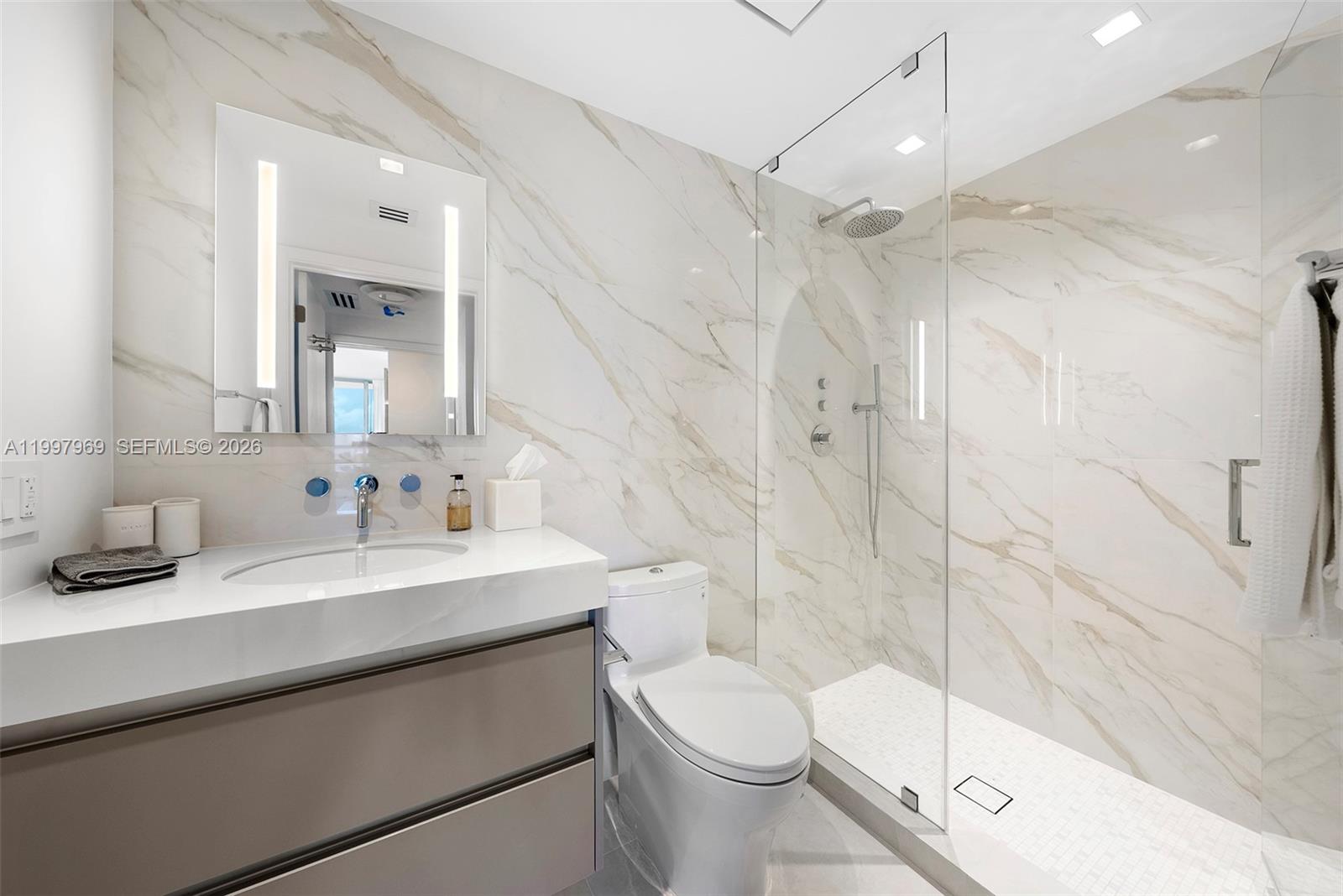 image The Carillon North Tower36