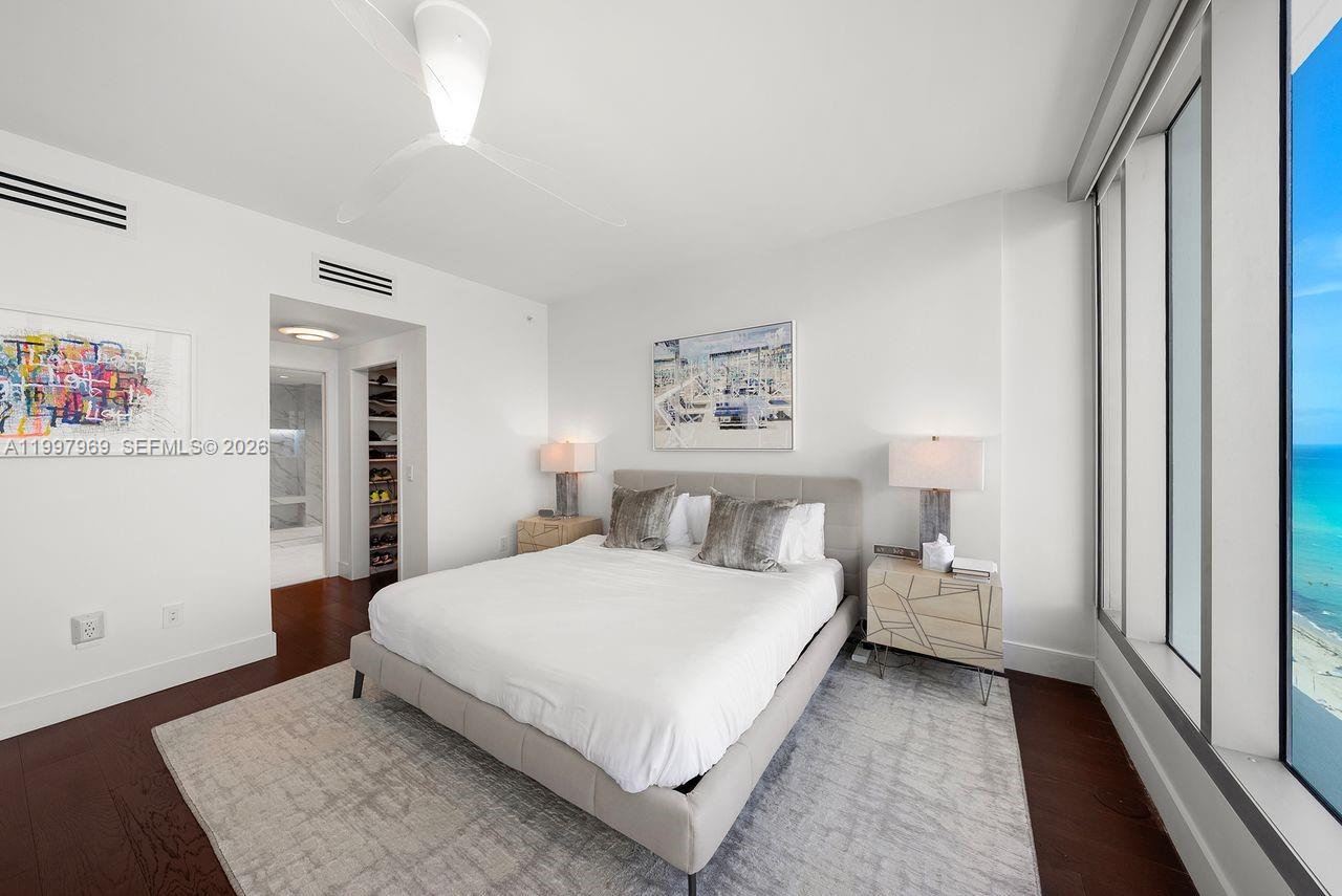 image The Carillon North Tower39