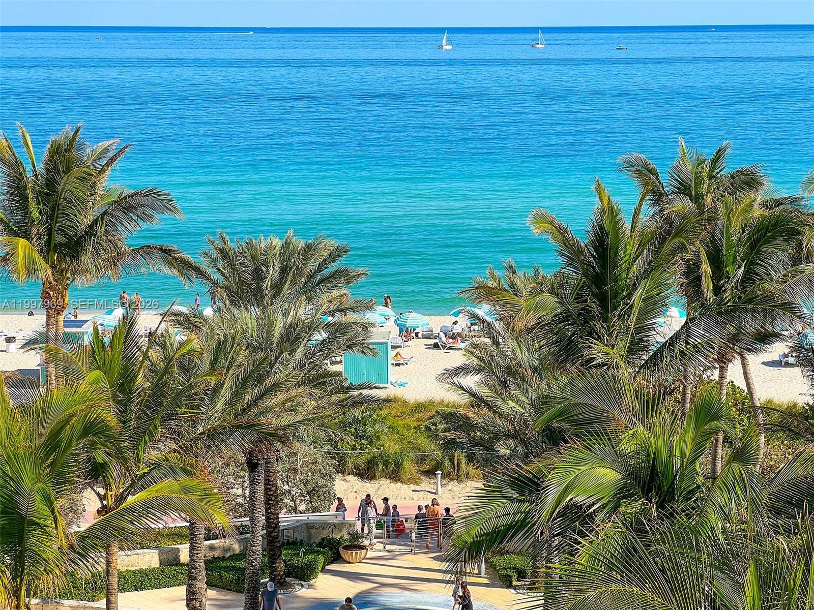 image The Carillon North Tower61