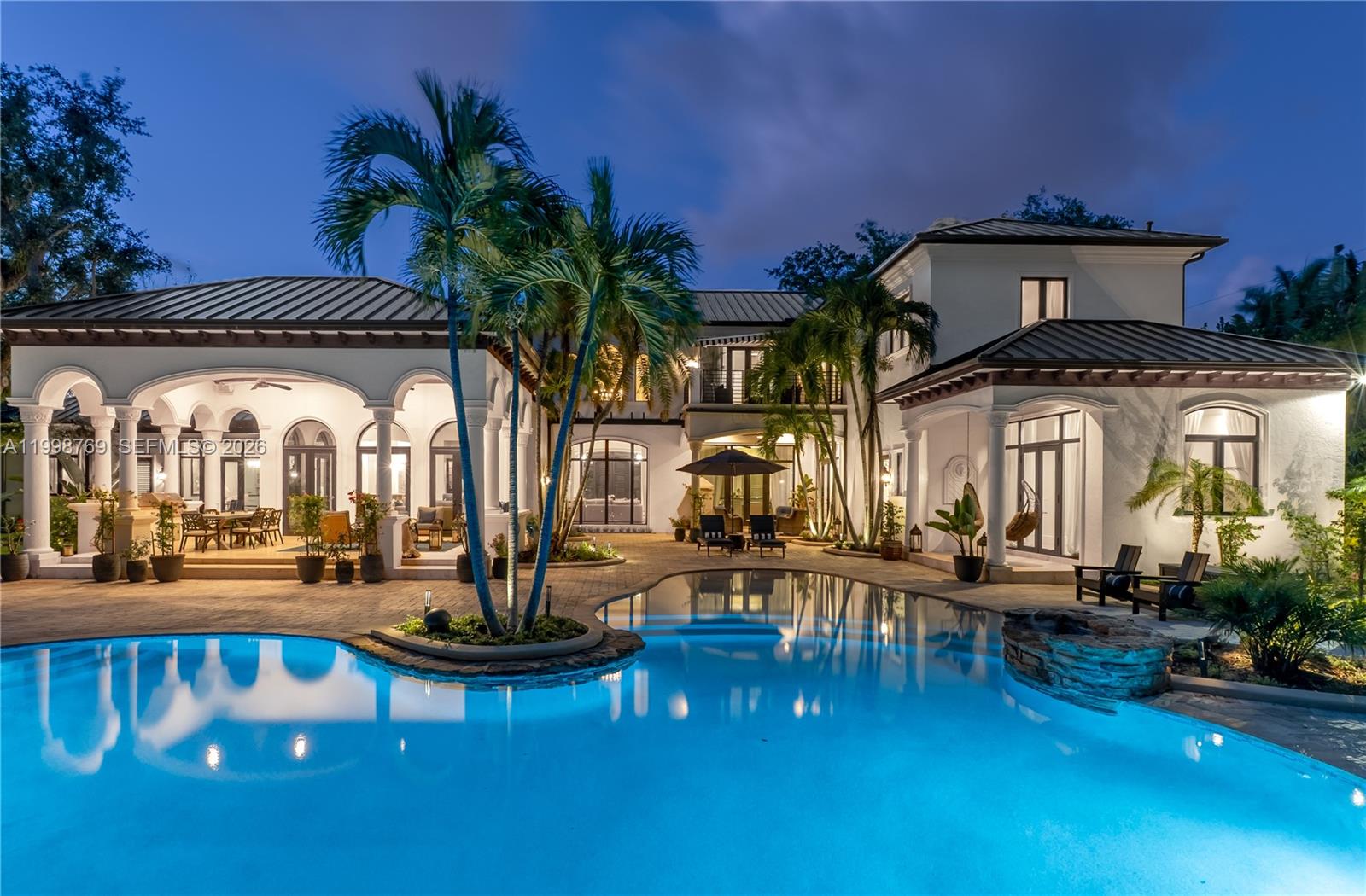 6350 SW 107th St Pinecrest, FL 33156