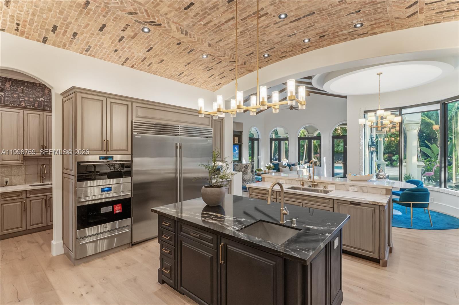 6350 SW 107th St Pinecrest, FL 33156