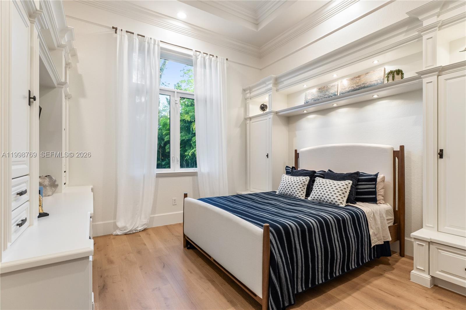 6350 SW 107th St Pinecrest, FL 33156