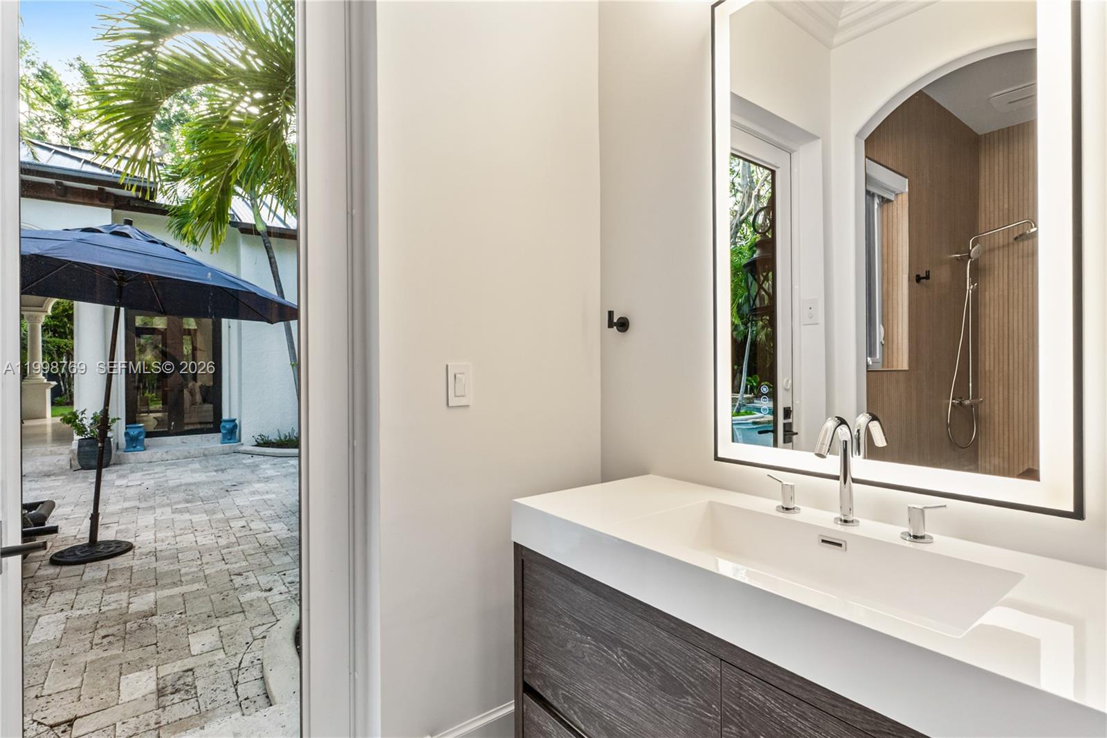 6350 SW 107th St Pinecrest, FL 33156