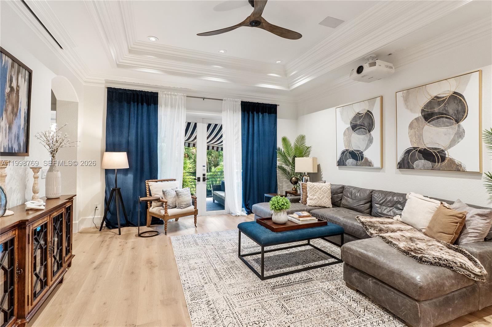 6350 SW 107th St Pinecrest, FL 33156