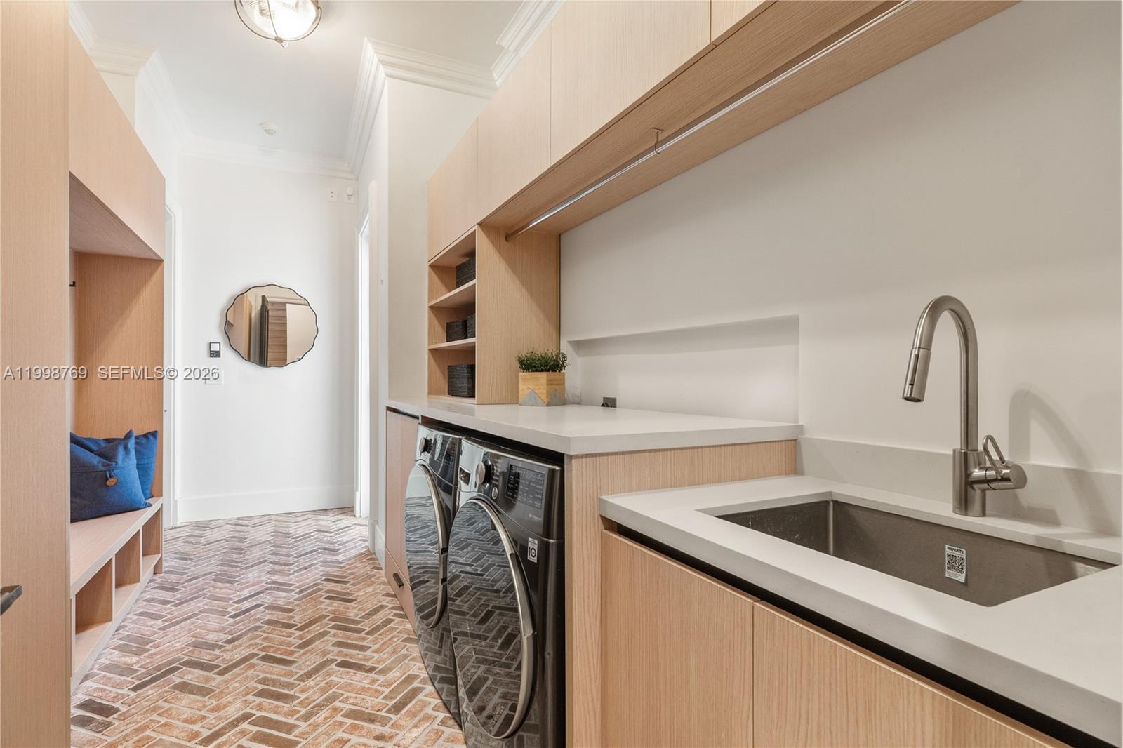 6350 SW 107th St Pinecrest, FL 33156