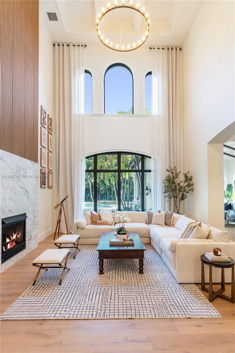 6350 SW 107th St Pinecrest, FL 33156