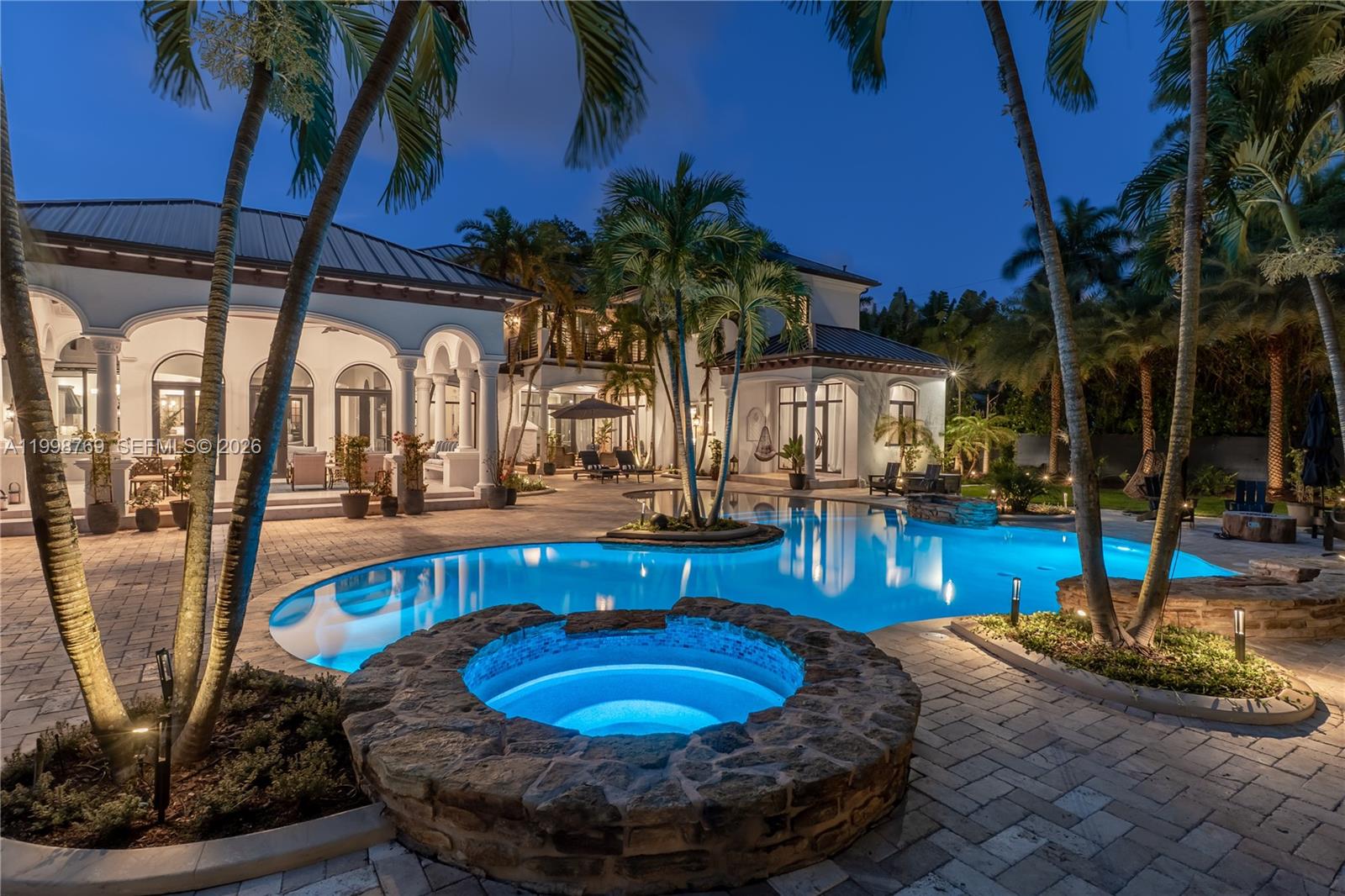 6350 SW 107th St Pinecrest, FL 33156