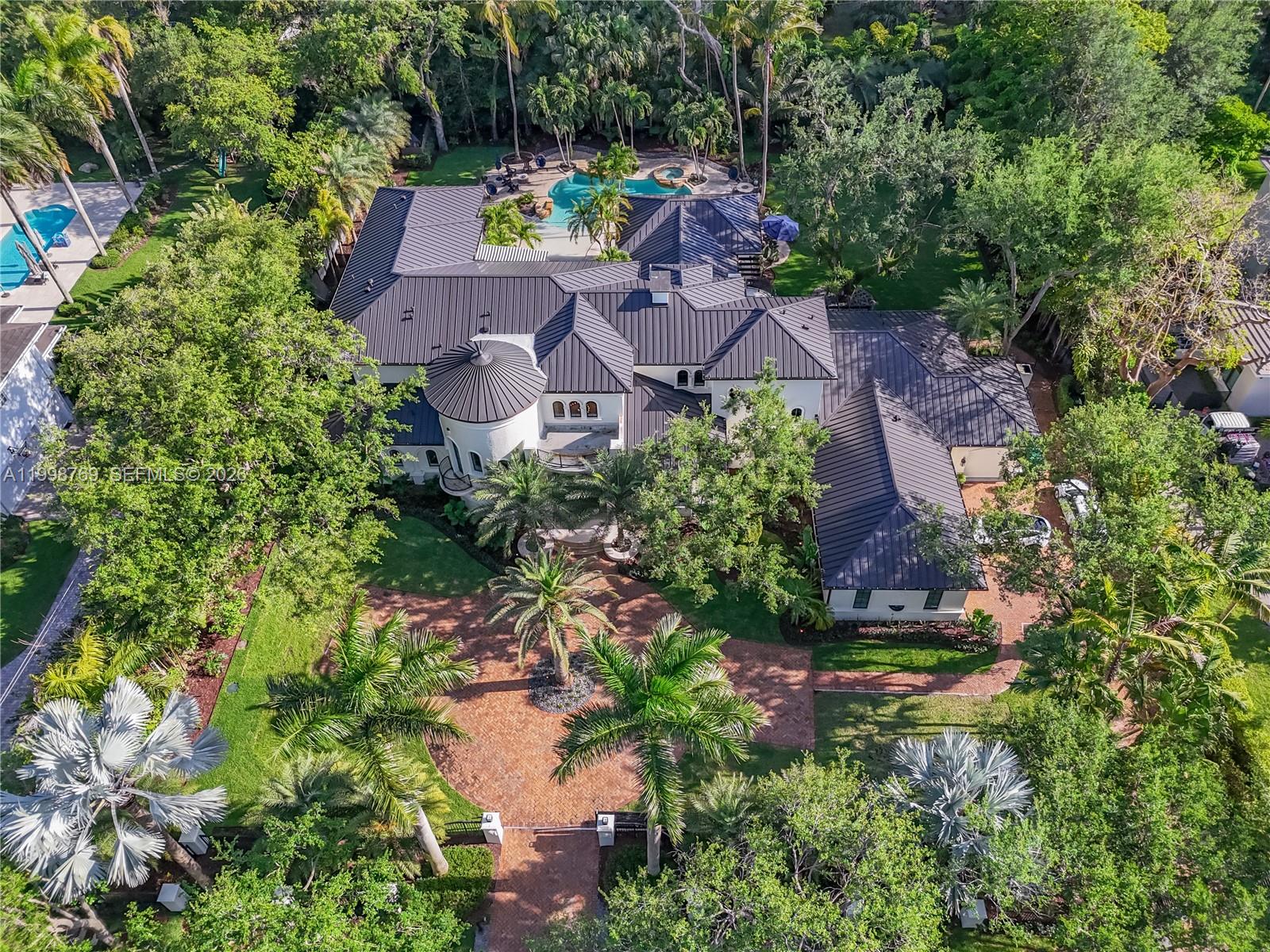 6350 SW 107th St Pinecrest, FL 33156