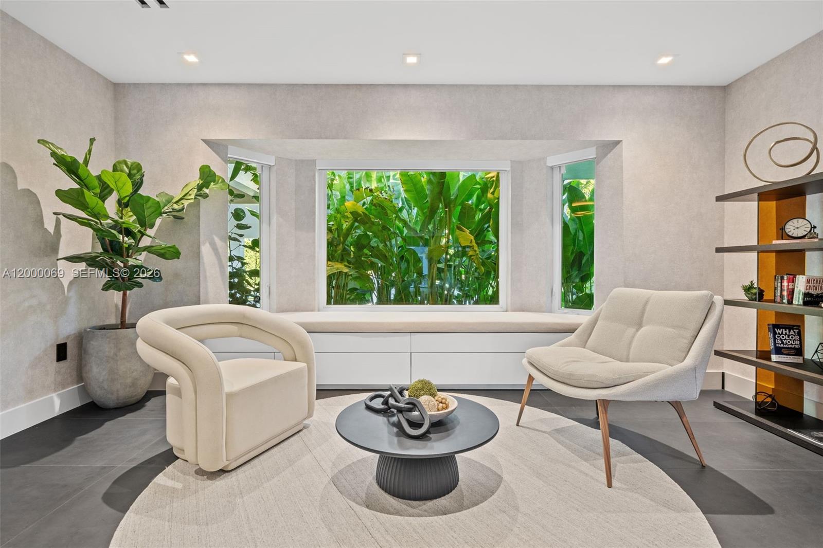 4800 Bay Pt Rd Miami, FL 33137