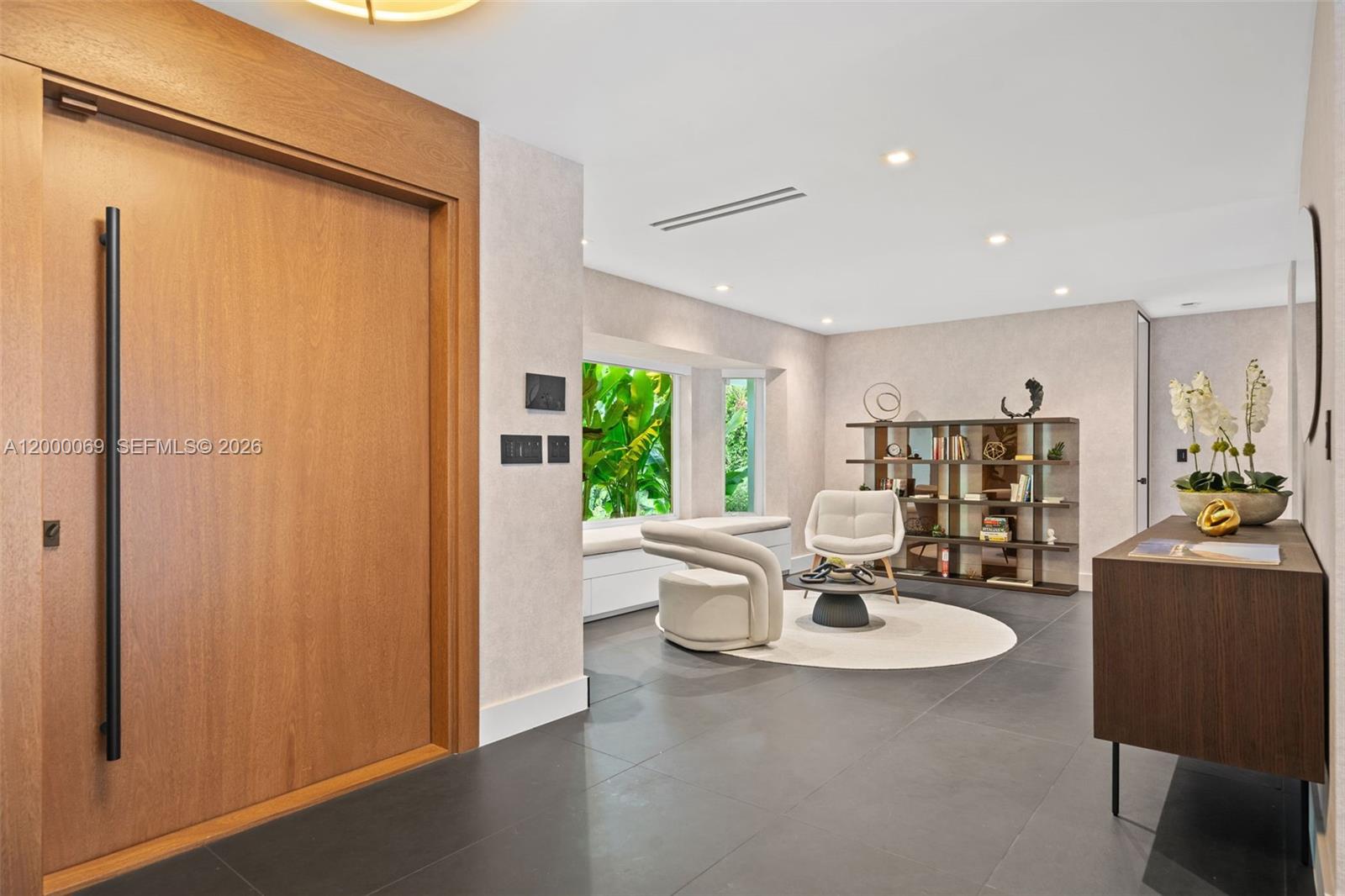 4800 Bay Pt Rd Miami, FL 33137