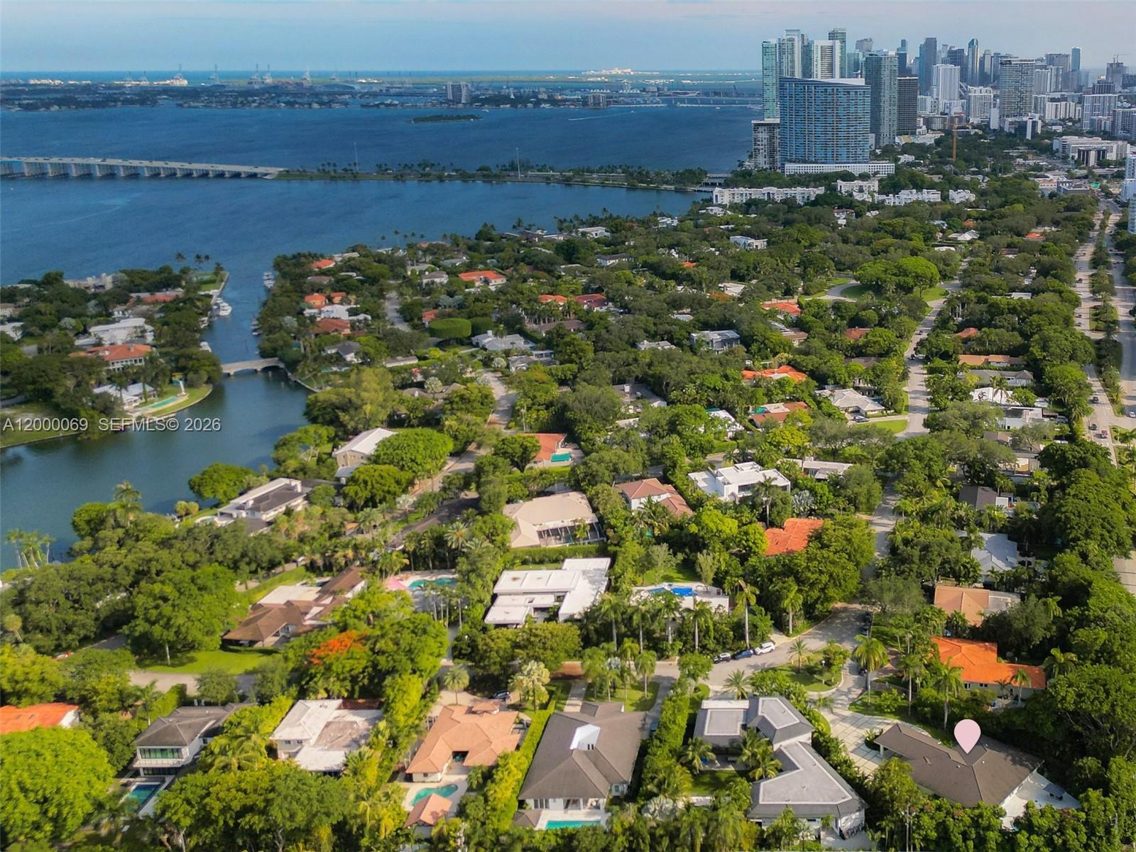 4800 Bay Pt Rd Miami, FL 33137