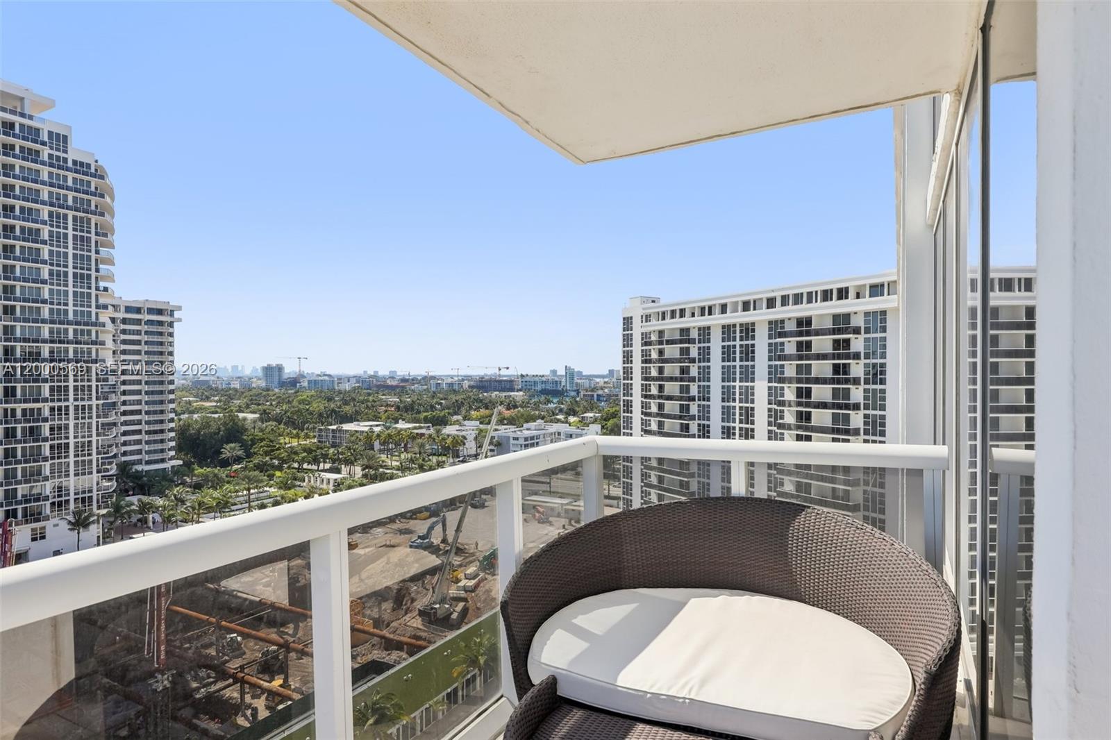 10275 Collins Ave #1110 Bal Harbour, FL 33154