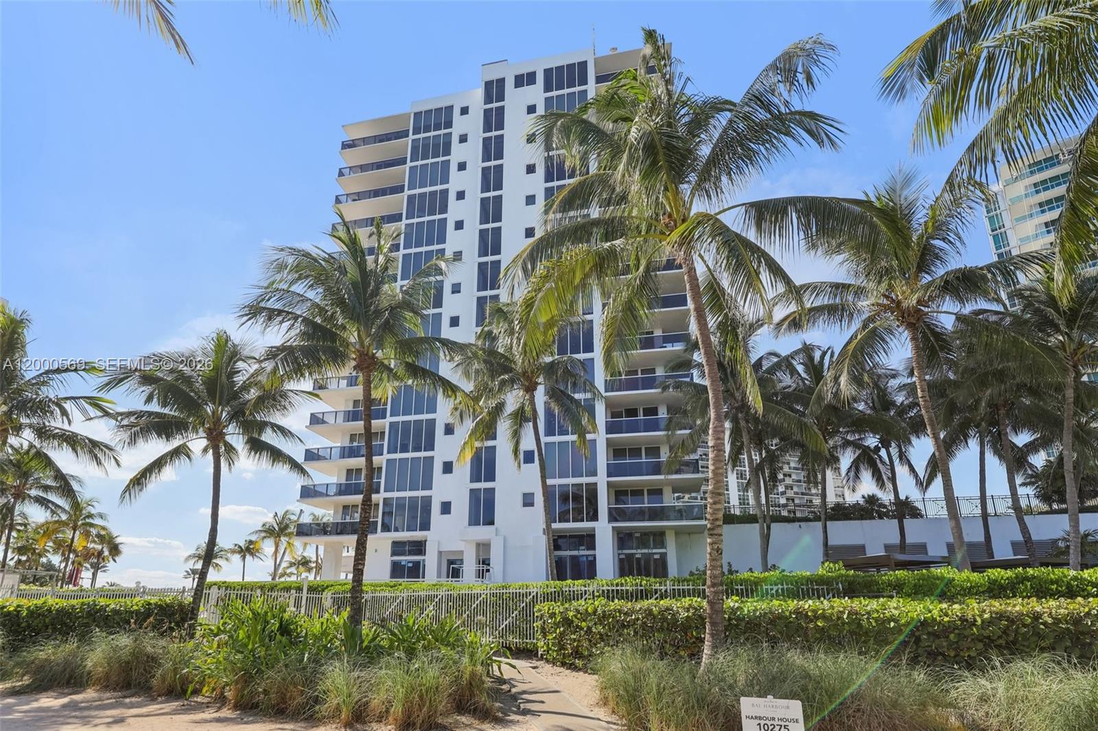 10275 Collins Ave #1110 Bal Harbour, FL 33154