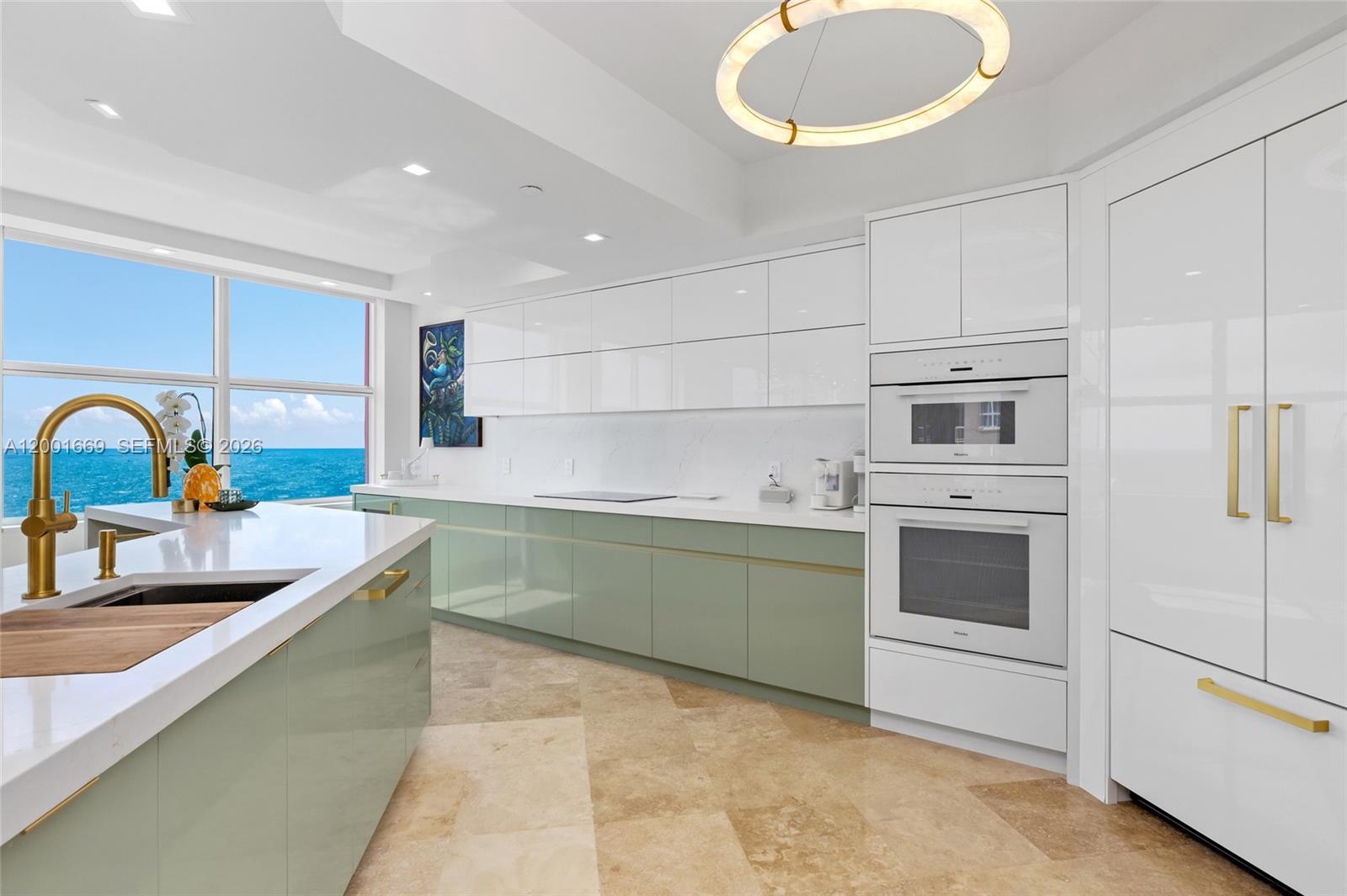 2100 N Ocean Blvd #15B Fort Lauderdale, FL 33305