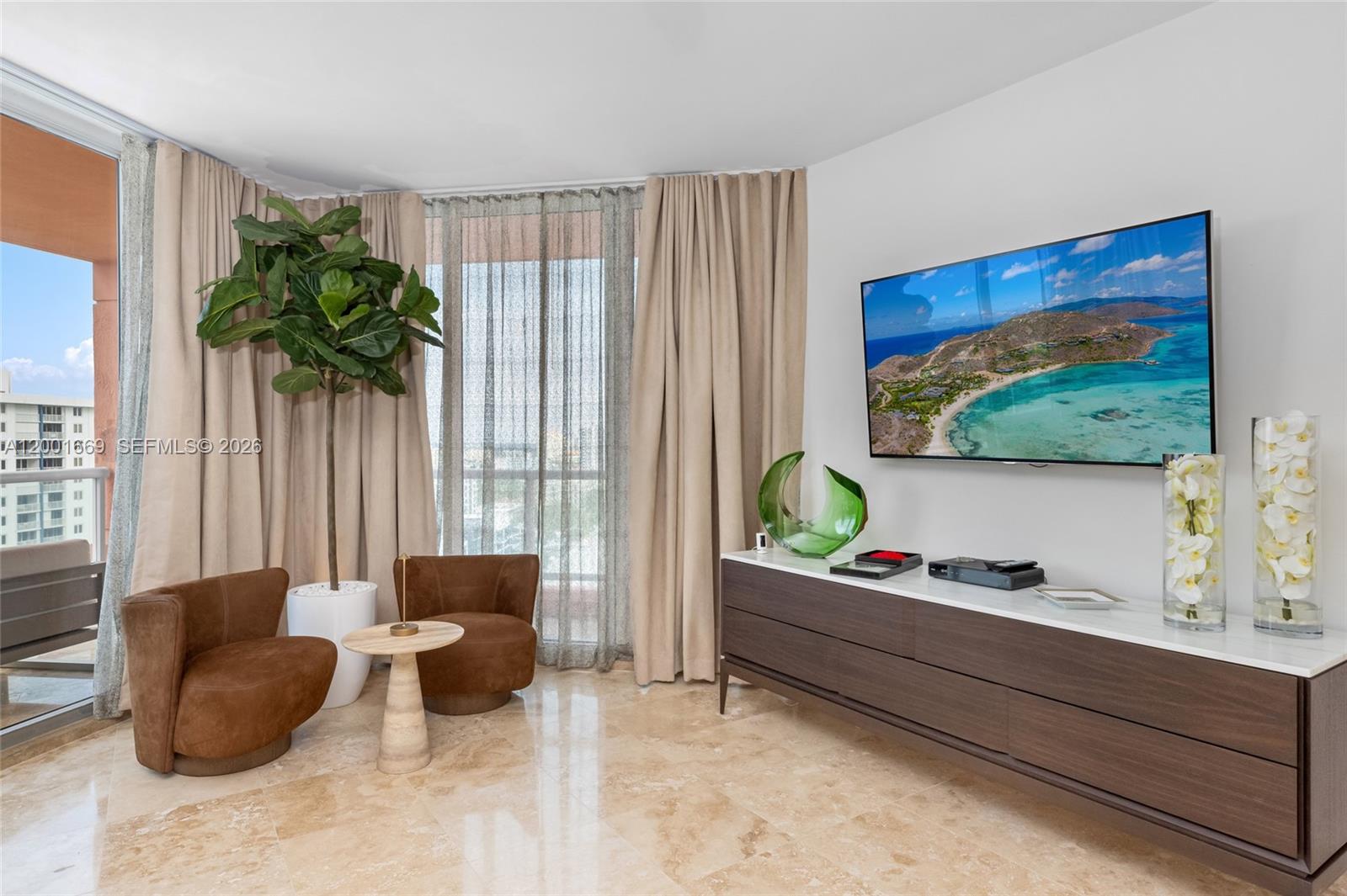 2100 N Ocean Blvd #15B Fort Lauderdale, FL 33305