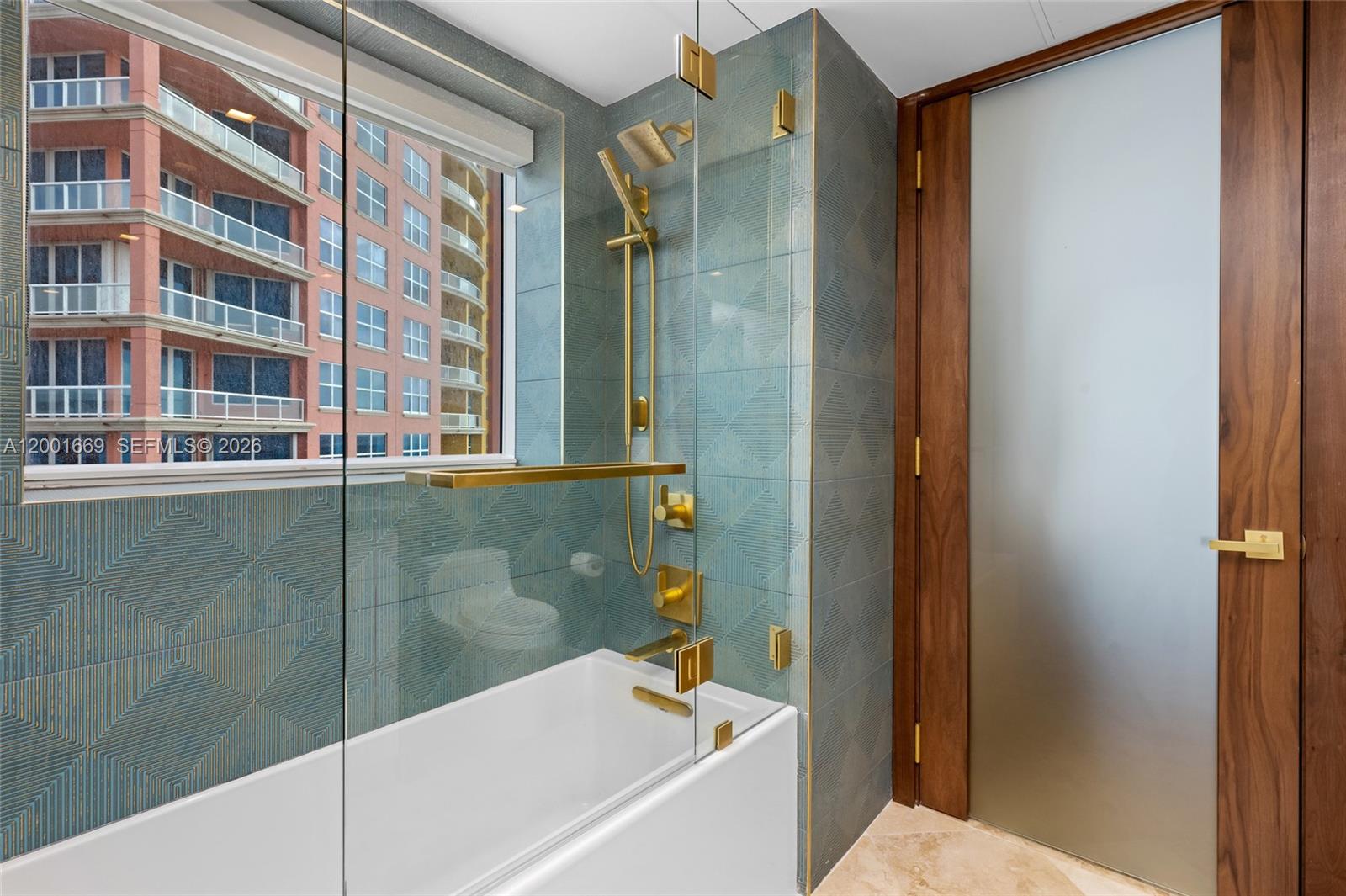 2100 N Ocean Blvd #15B Fort Lauderdale, FL 33305