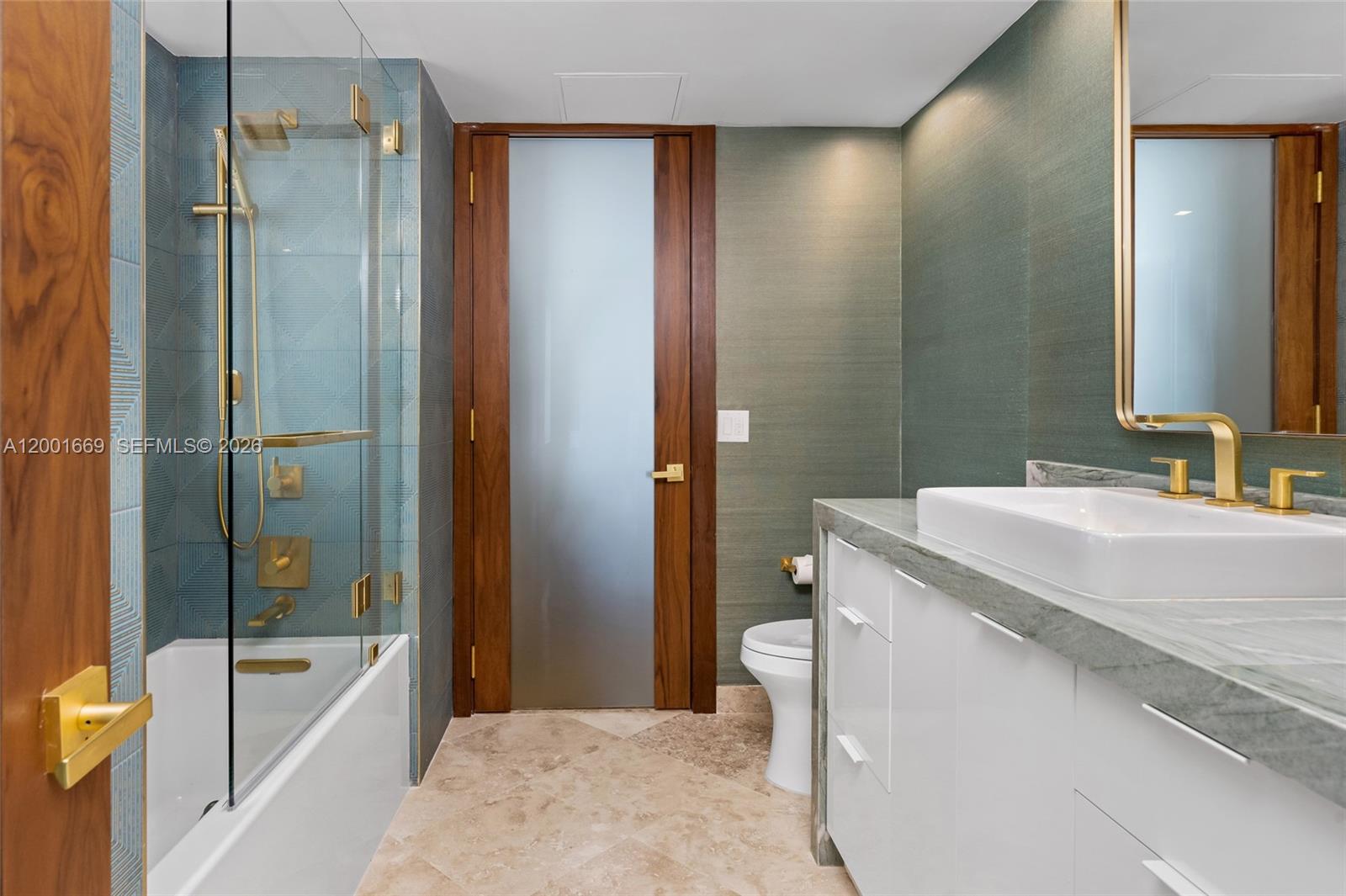 2100 N Ocean Blvd #15B Fort Lauderdale, FL 33305