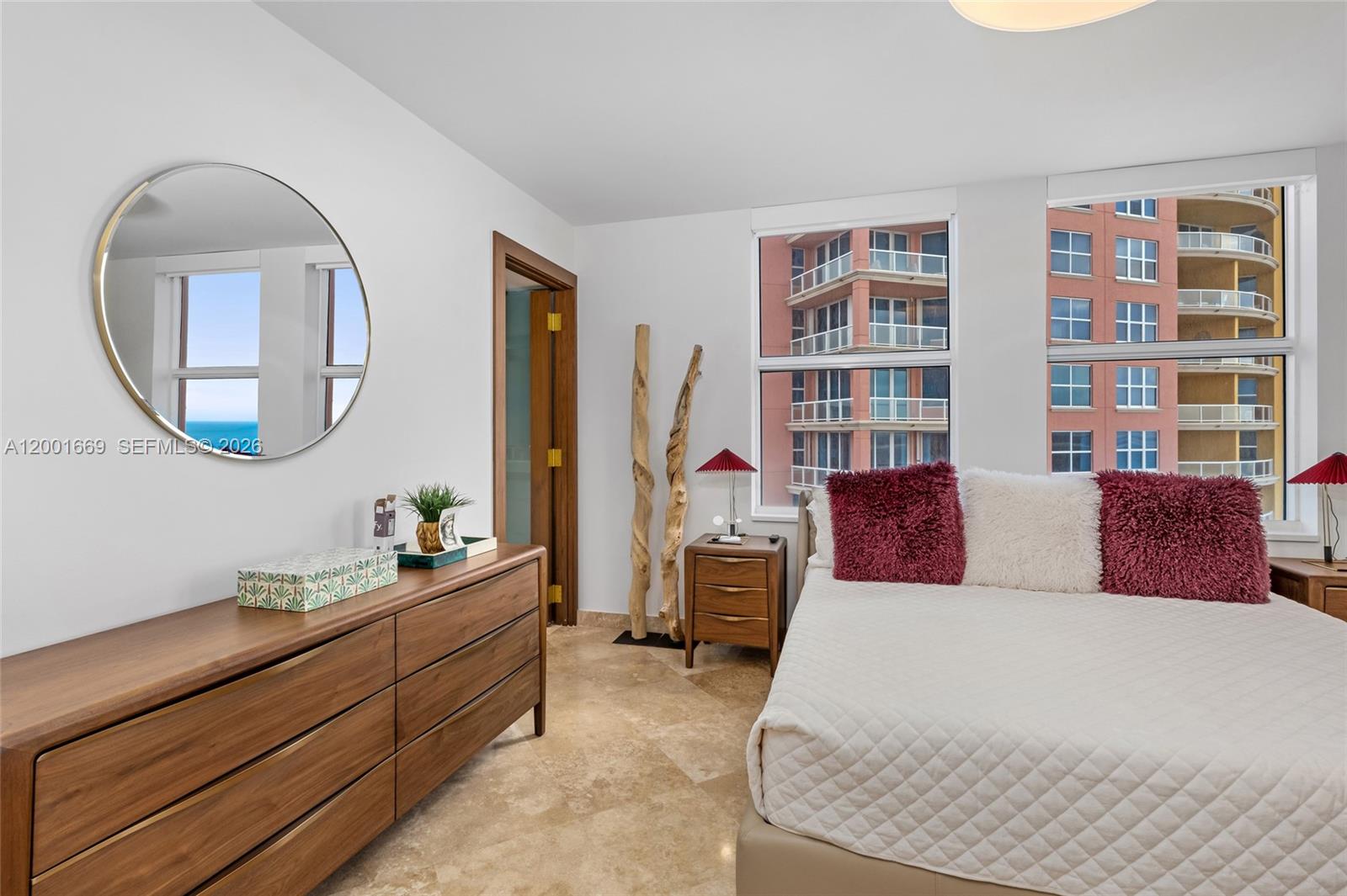 2100 N Ocean Blvd #15B Fort Lauderdale, FL 33305