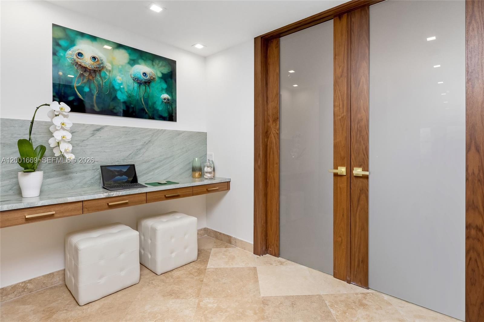 2100 N Ocean Blvd #15B Fort Lauderdale, FL 33305