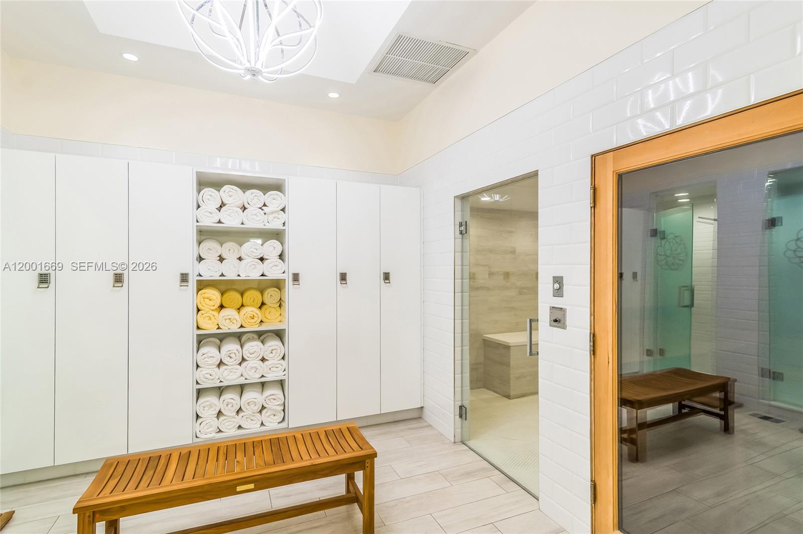 2100 N Ocean Blvd #15B Fort Lauderdale, FL 33305