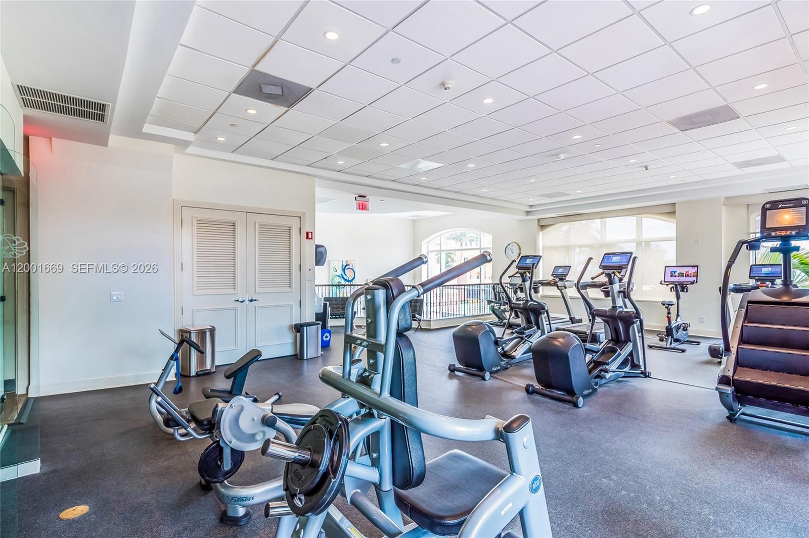 2100 N Ocean Blvd #15B Fort Lauderdale, FL 33305