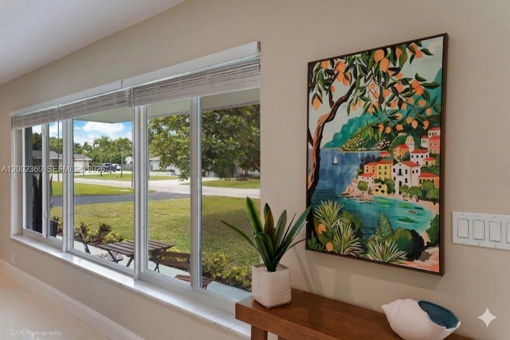 11705 SW 97th Ct Miami, FL 33176