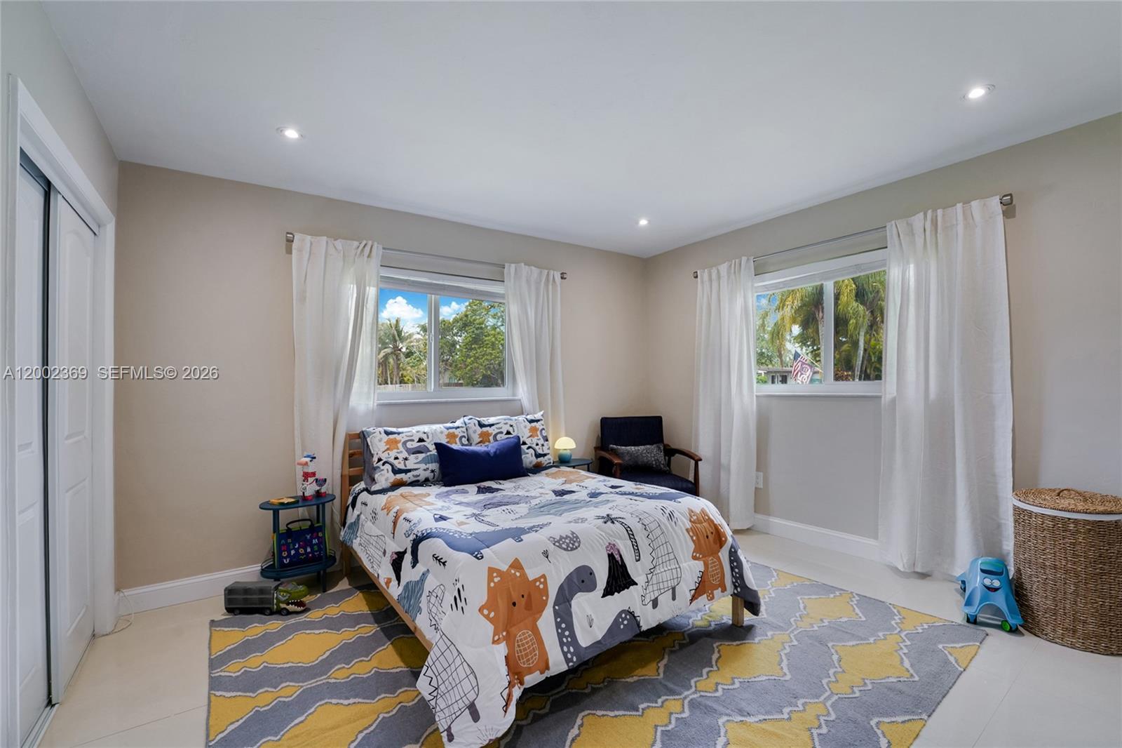 11705 SW 97th Ct Miami, FL 33176