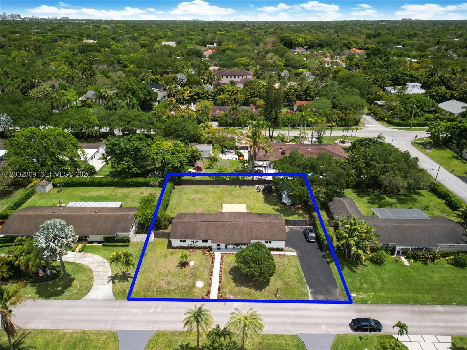 11705 SW 97th Ct Miami, FL 33176