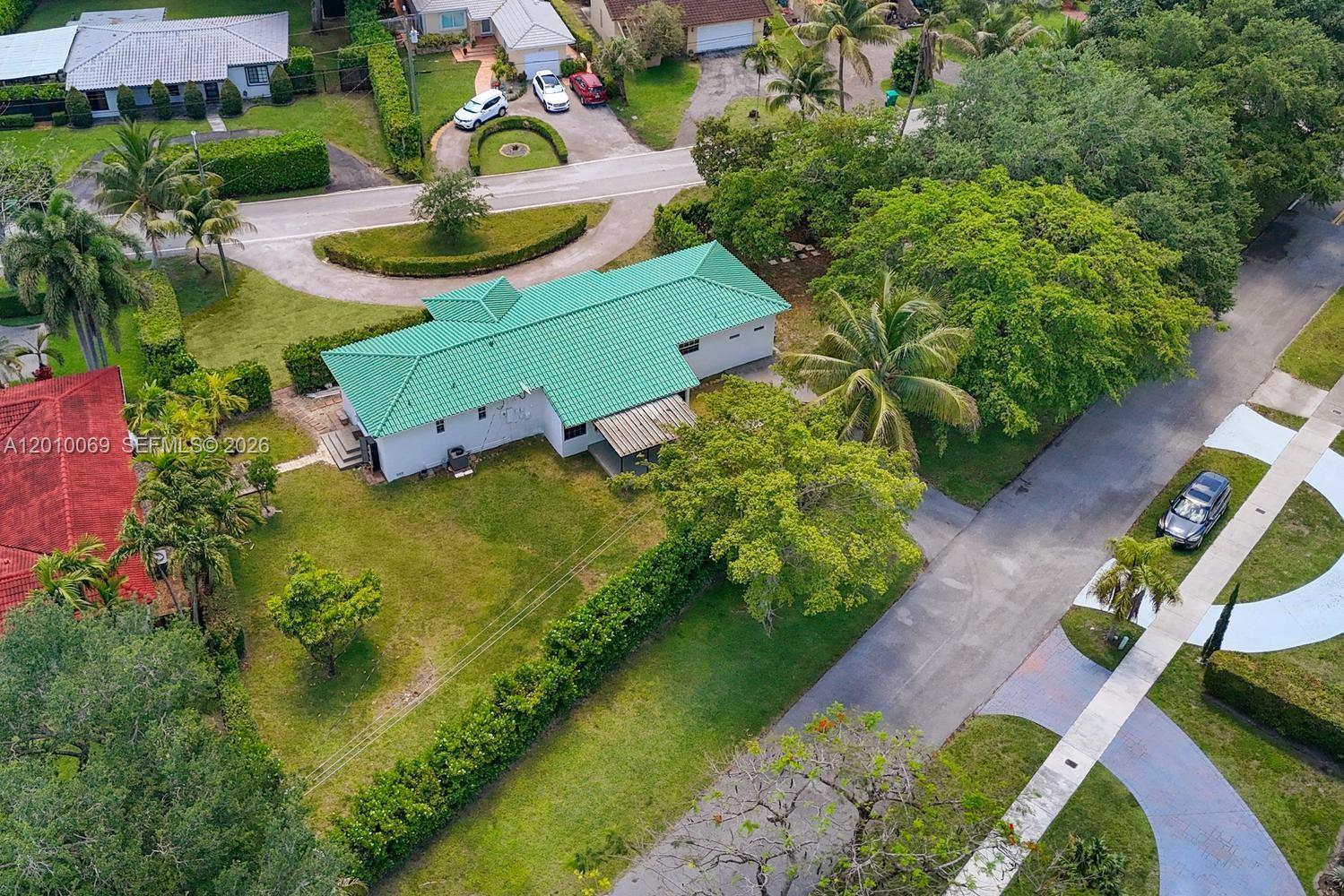 6065 N Waterway Dr Miami, FL 33155
