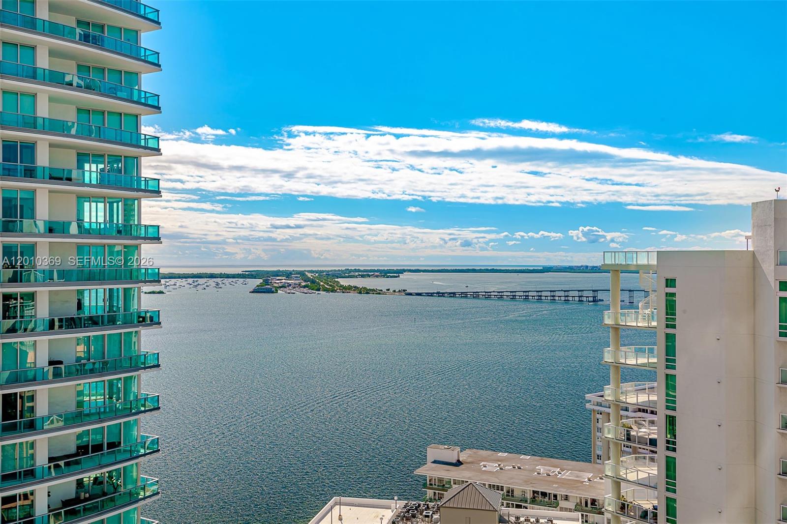 1300 Brickell Bay Dr #2808