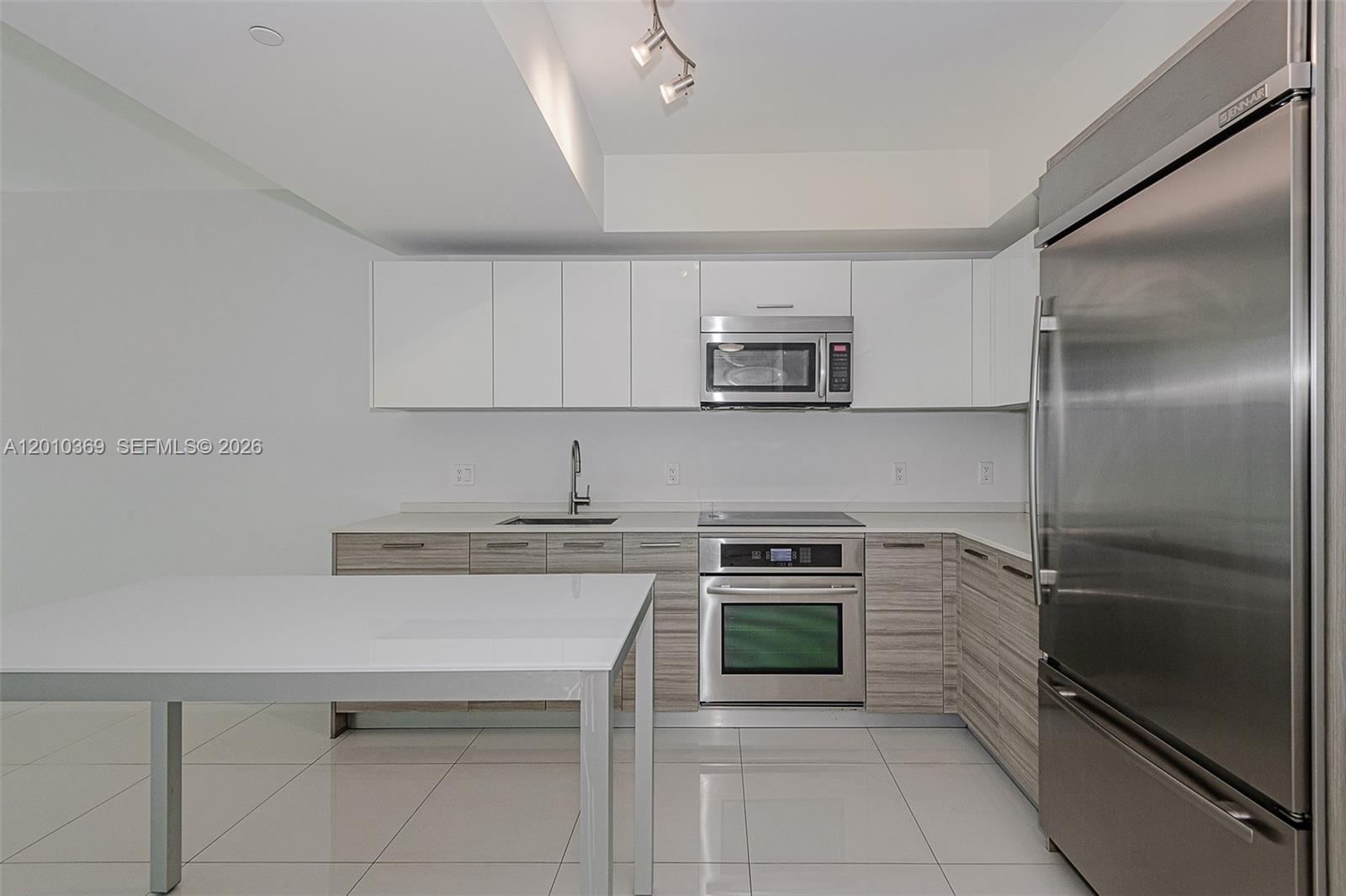 image Brickell House11