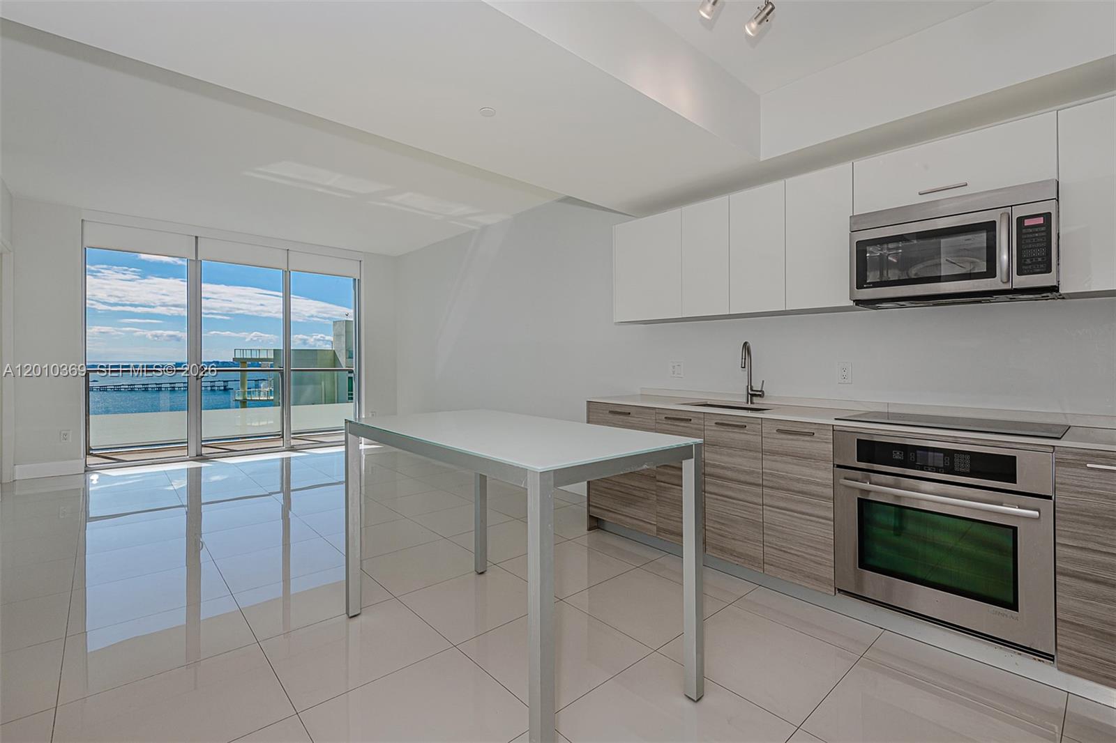 image Brickell House6
