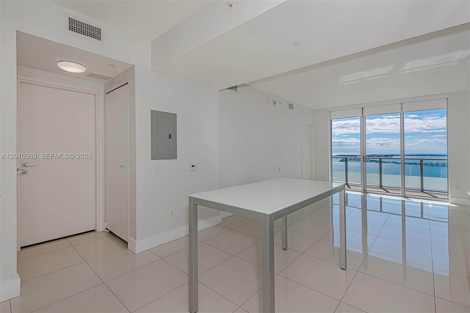 image Brickell House7