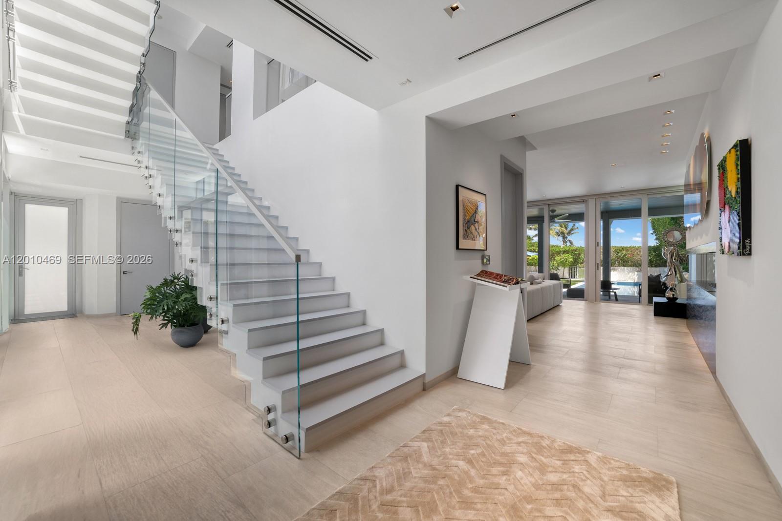 7815 Atlantic Way Miami Beach, FL 33141