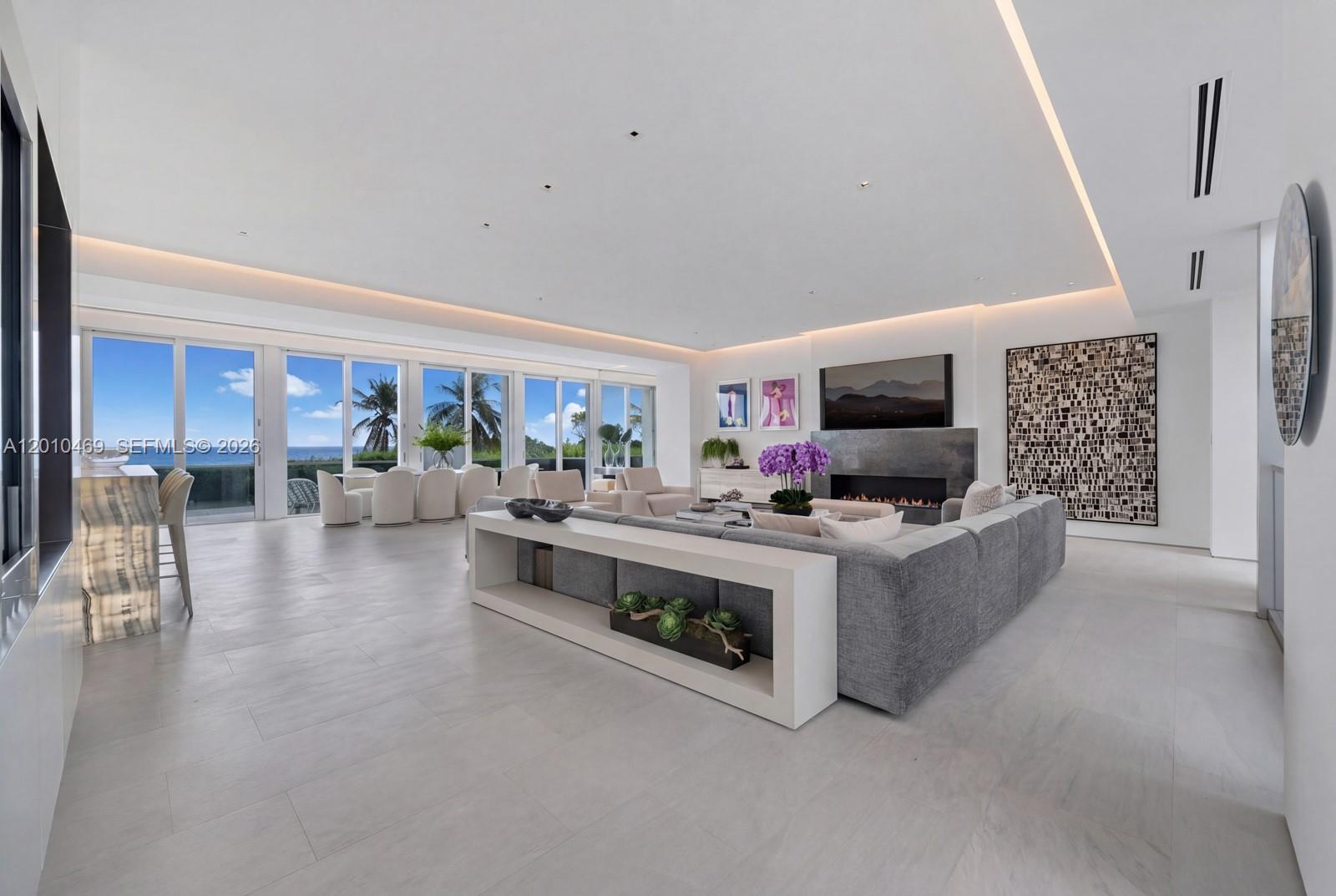 7815 Atlantic Way Miami Beach, FL 33141