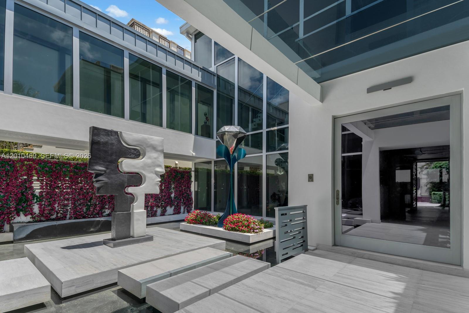 7815 Atlantic Way Miami Beach, FL 33141