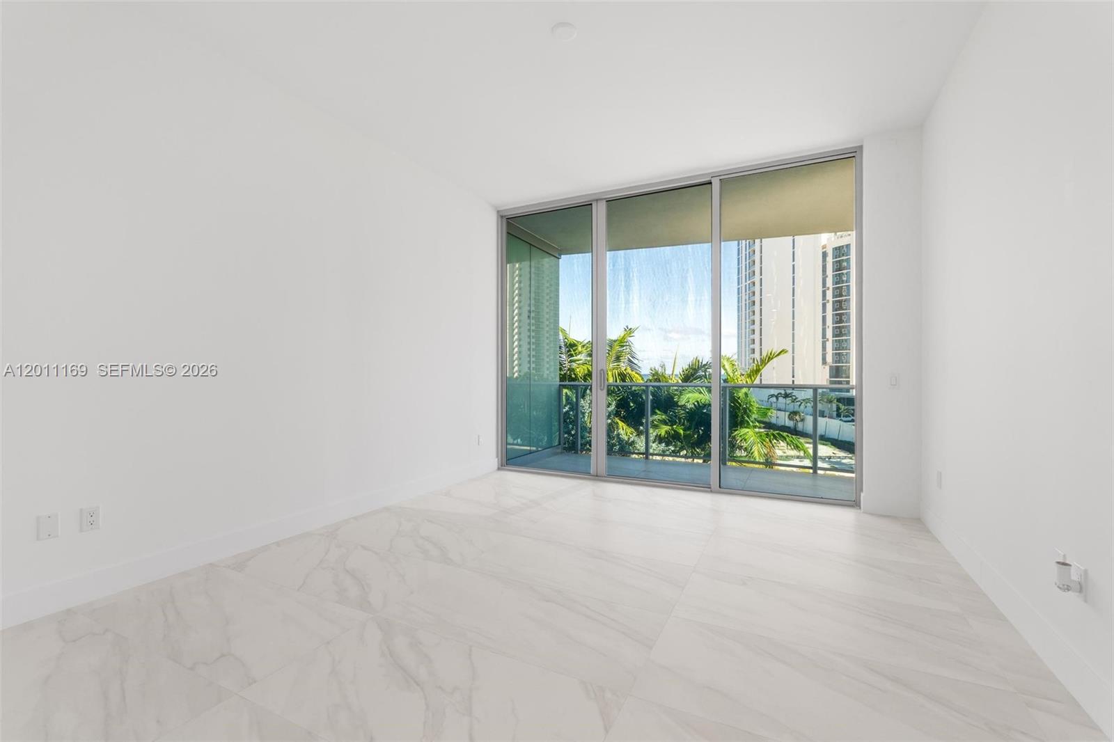 17550 Collins #501 Sunny Isles Beach, FL 33160
