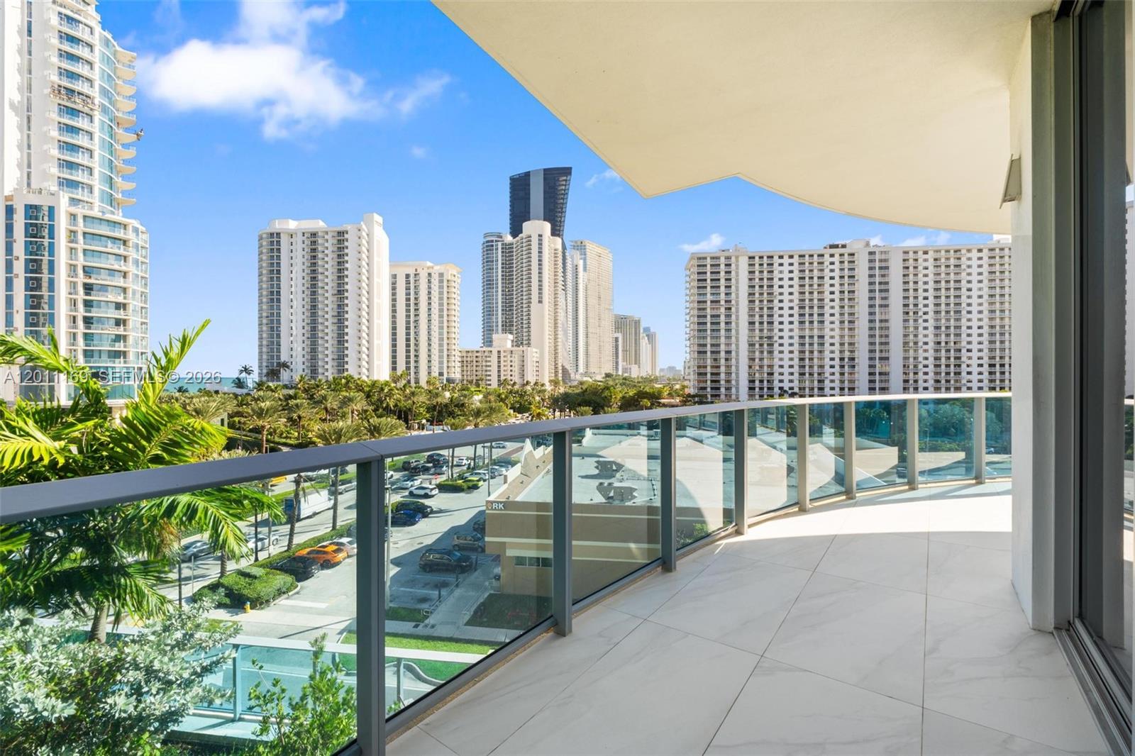 17550 Collins #501 Sunny Isles Beach, FL 33160