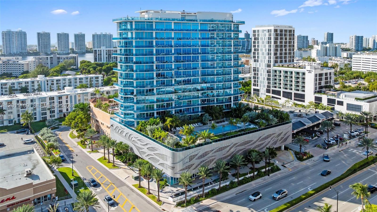17550 Collins #501 Sunny Isles Beach, FL 33160