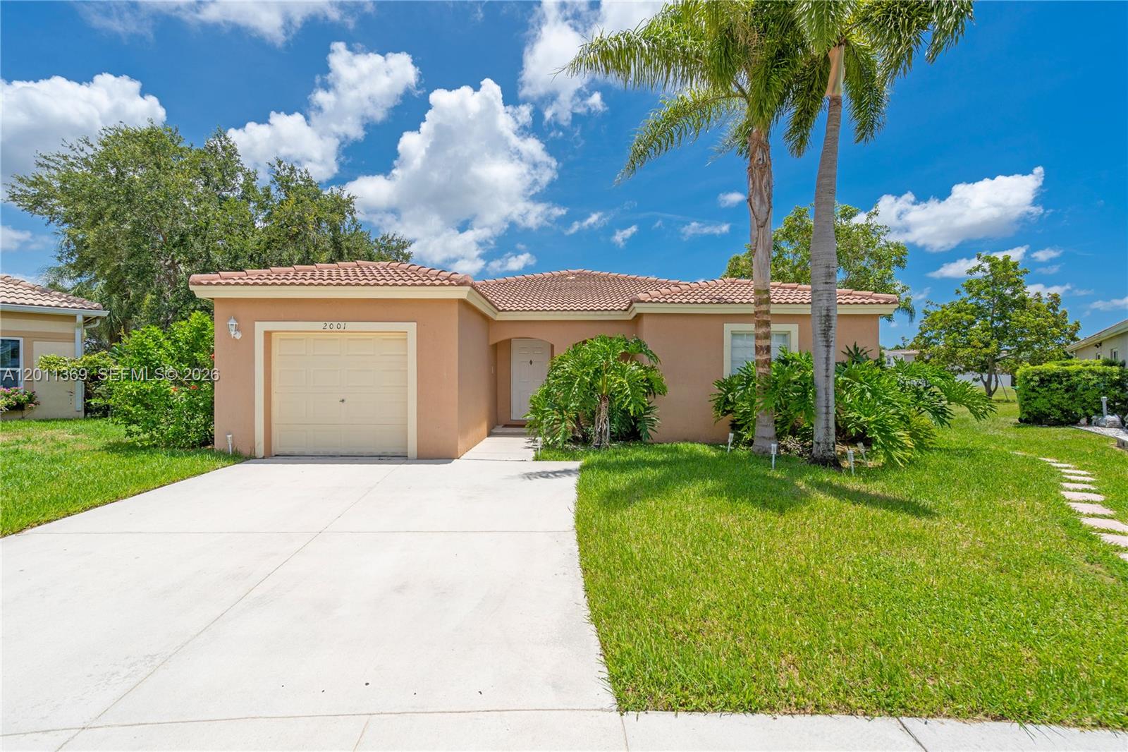 2001 SW 104th Ave