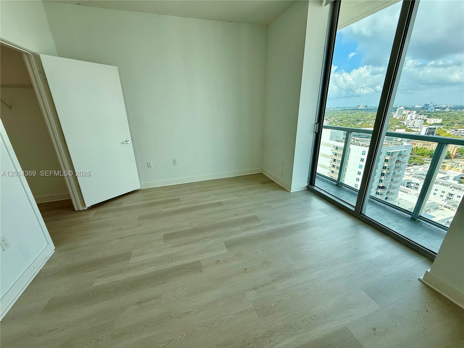 image Axis on Brickell South1