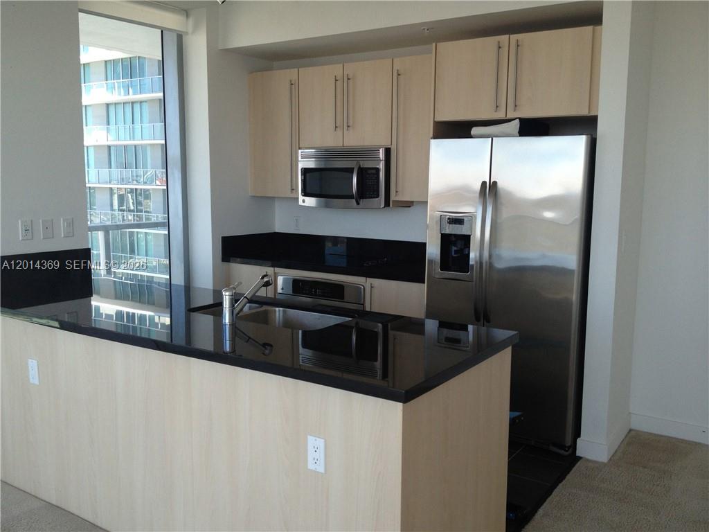 image Axis on Brickell South6