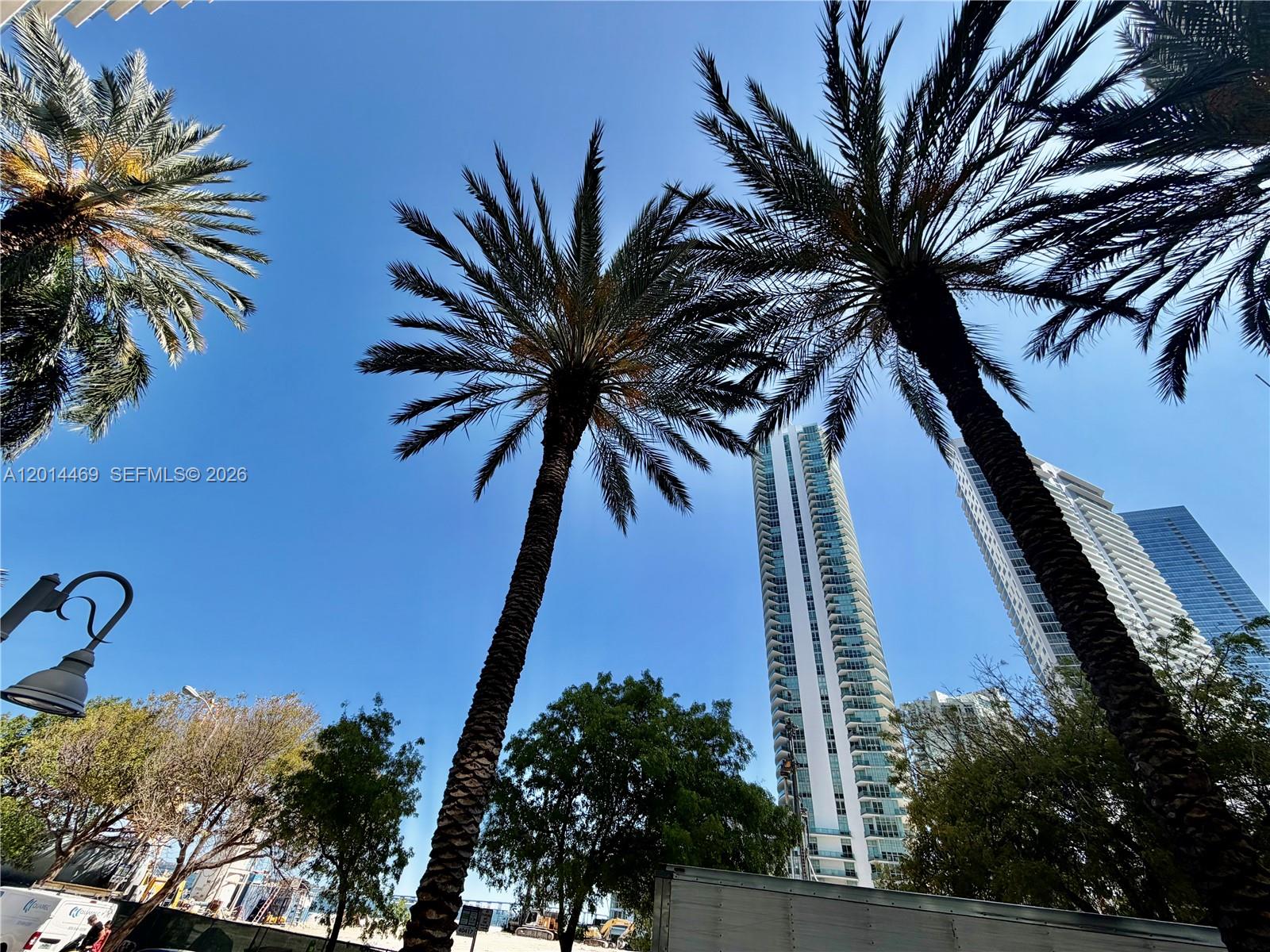 image Jade at Brickell Bay34