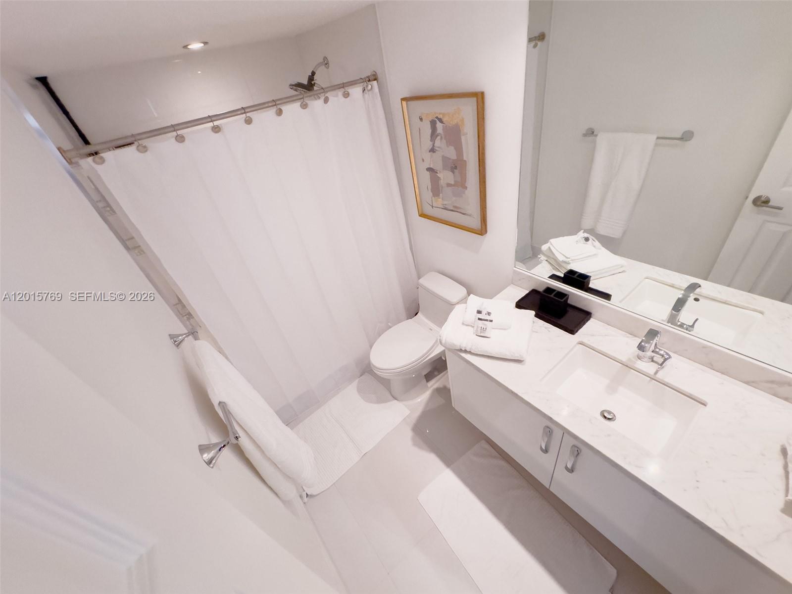 19370 W Collins Ave #902 Sunny Isles Beach, FL 33160